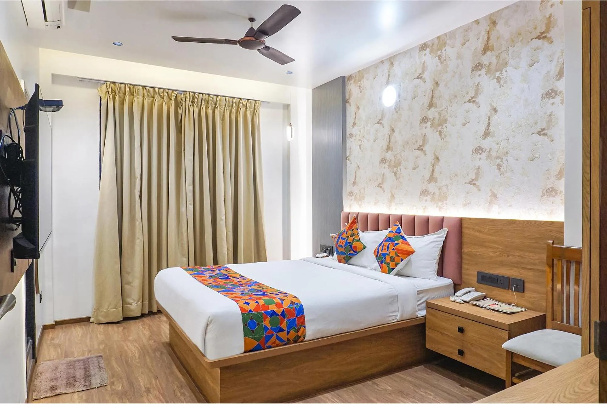 Bed in FabHotel Prime Shourya Residency - Nr Maharshi Karve Museum