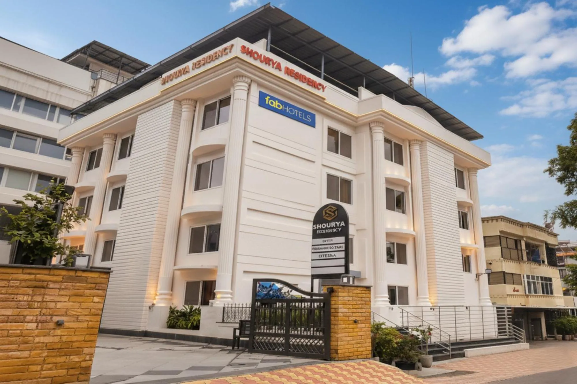 Property building in Oriva Shourya Residency - Nr Maharshi Karve Museum