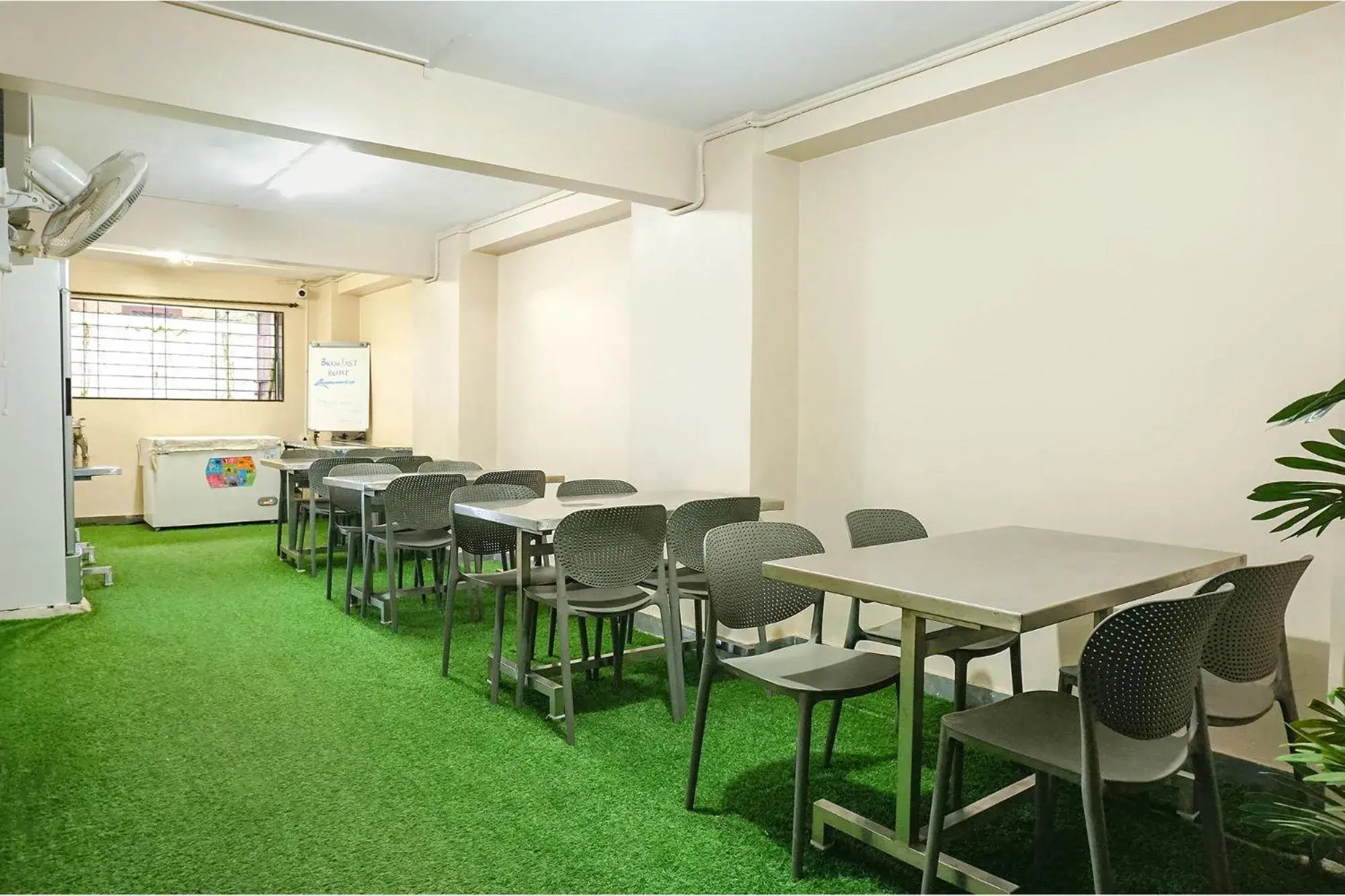 Restaurant/places to eat in FabHotel Prime Shourya Residency - Nr Maharshi Karve Museum Restaurant/places to eat in FabHotel Prime Shourya Residency - Nr Maharshi Karve Museum