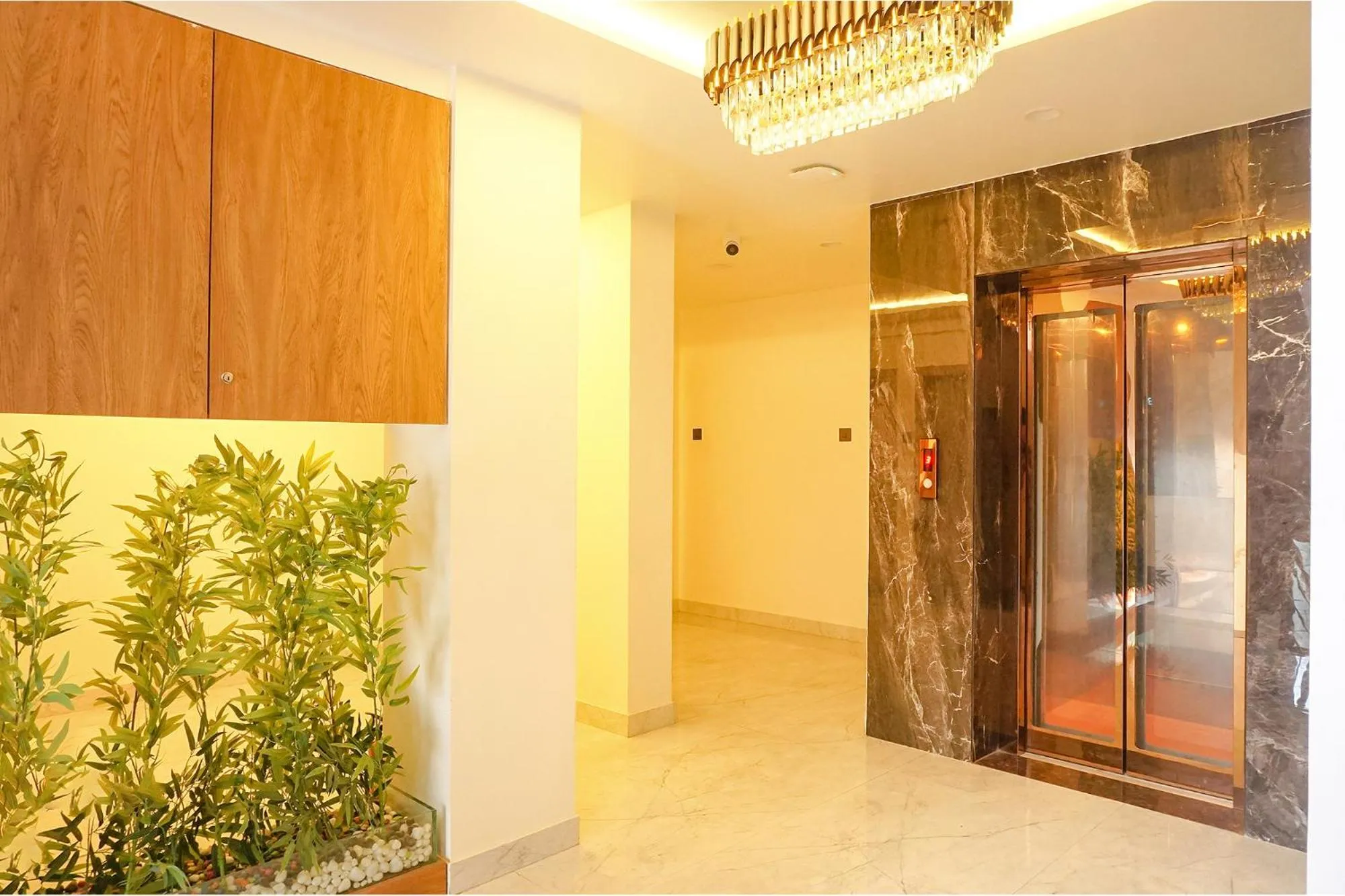 elevator in FabHotel Prime Shourya Residency - Nr Maharshi Karve Museum