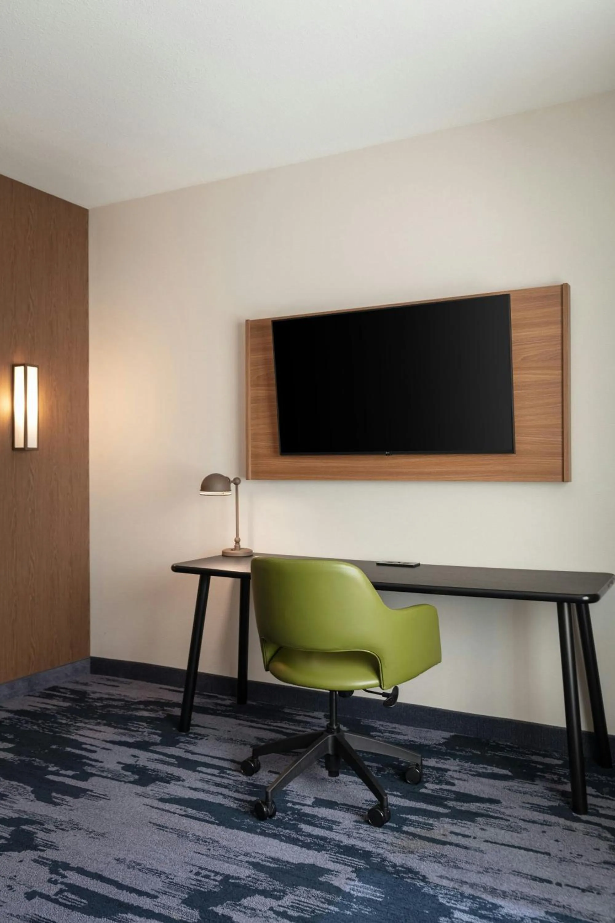 Photo of the whole room in Fairfield by Marriott Inn & Suites Omaha at MH Landing