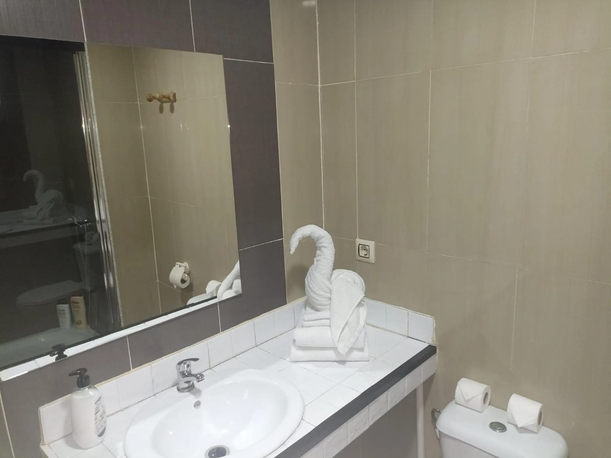 Bathroom in Hostal el Pasaje