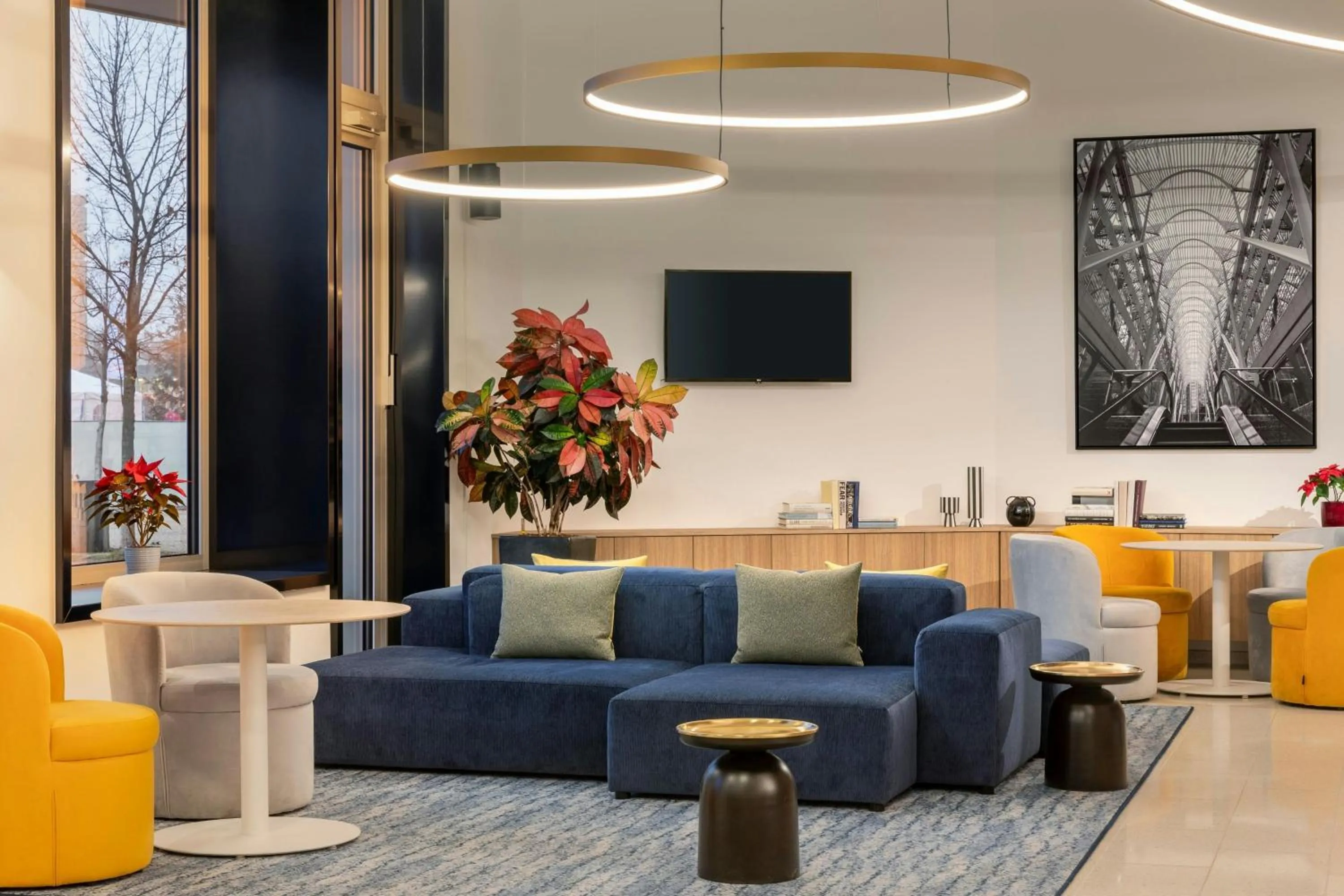 Lobby or reception in Courtyard by Marriott Biel Bienne