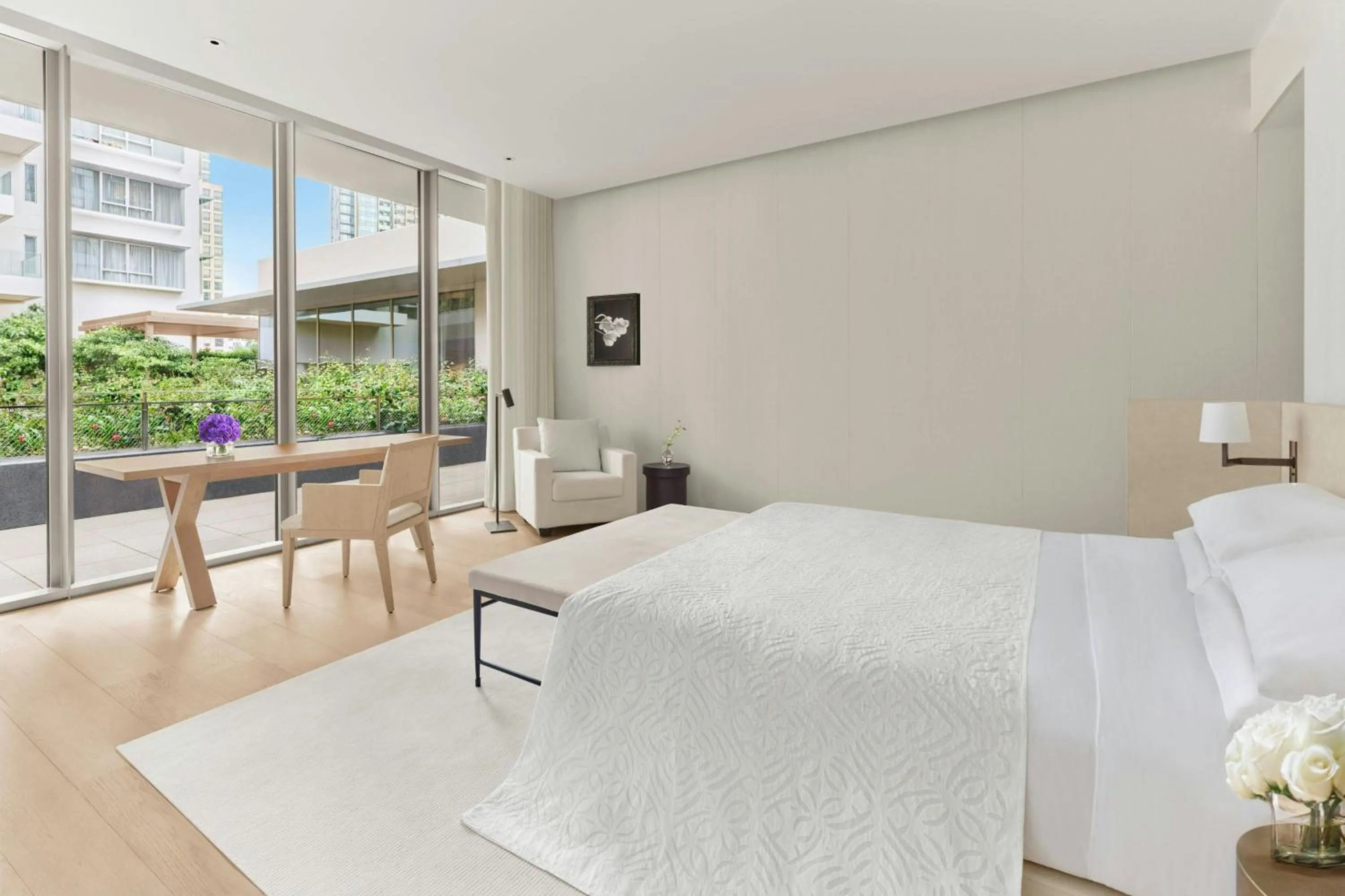 Bedroom, Bed in The Singapore EDITION