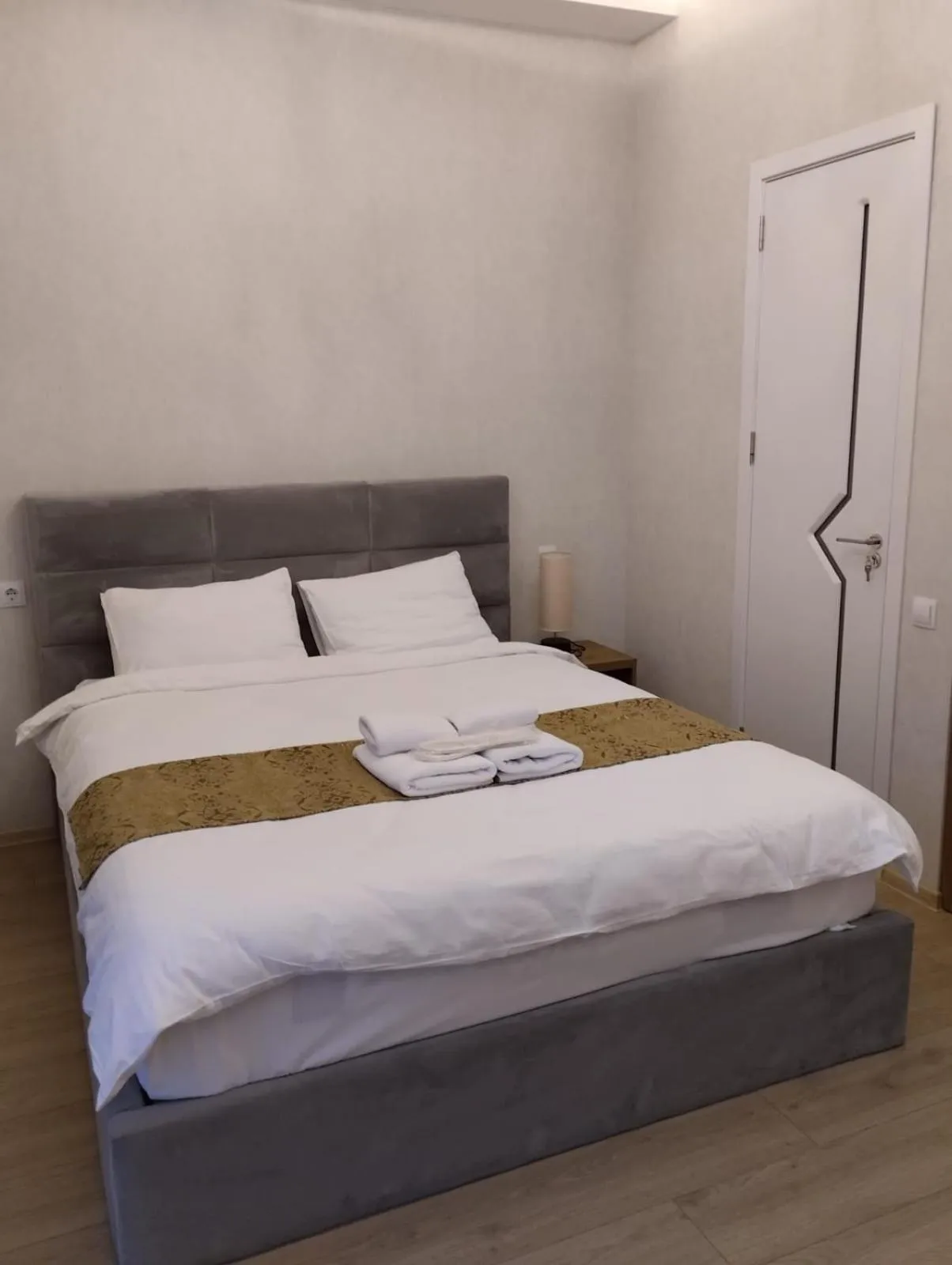 Bed in Sky by the river