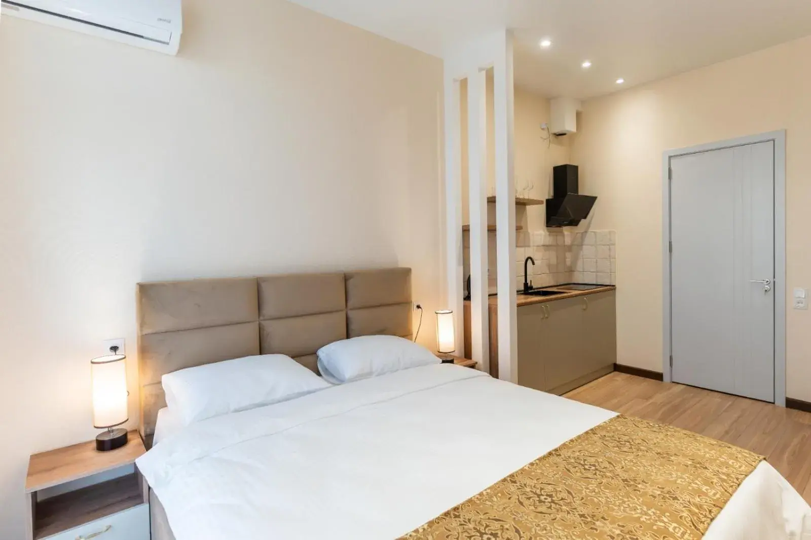 Bedroom, Bed in Sky by the river Bedroom, Bed in Sky by the river