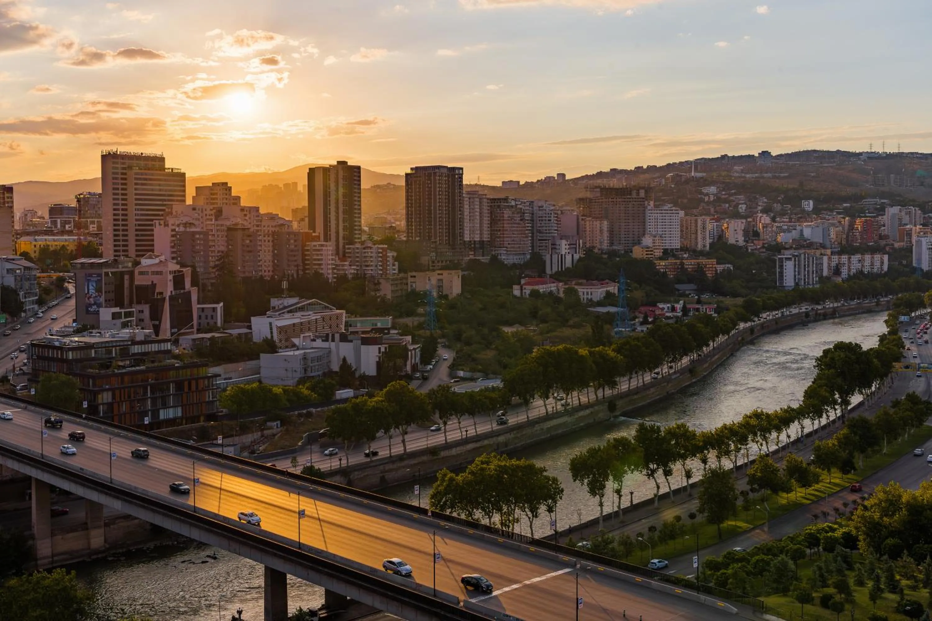 City view in Sky by the river