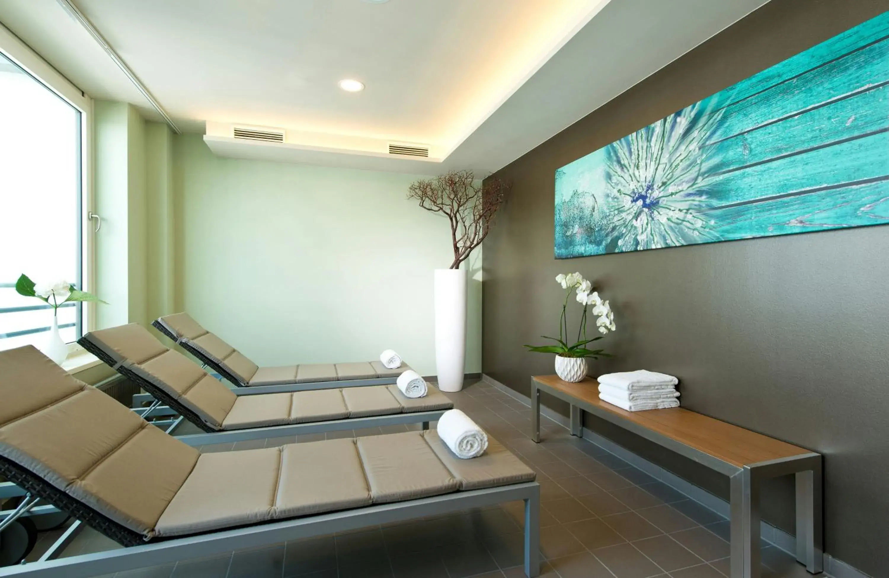 Spa and wellness centre/facilities in Leonardo Hotel Berlin Mitte Spa and wellness centre/facilities in Leonardo Hotel Berlin Mitte