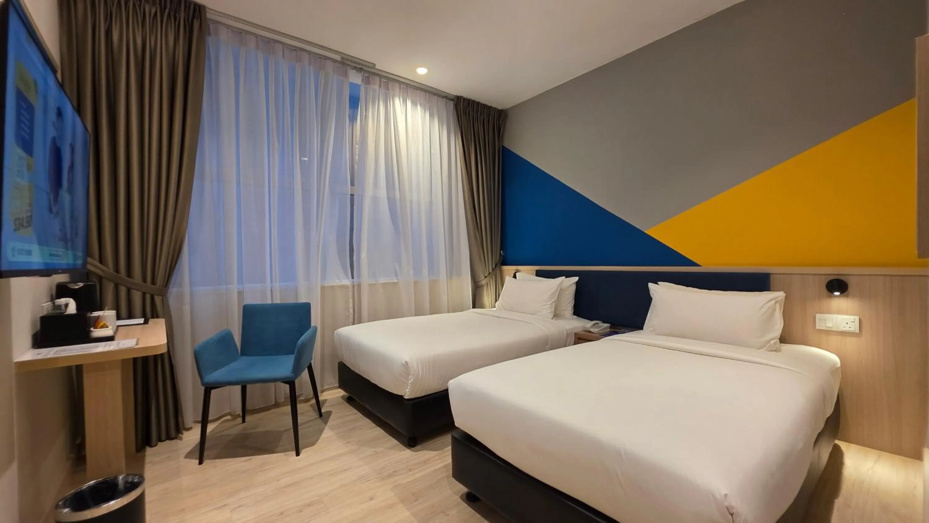 Bedroom, Bed in Fives Hotel Meldrum