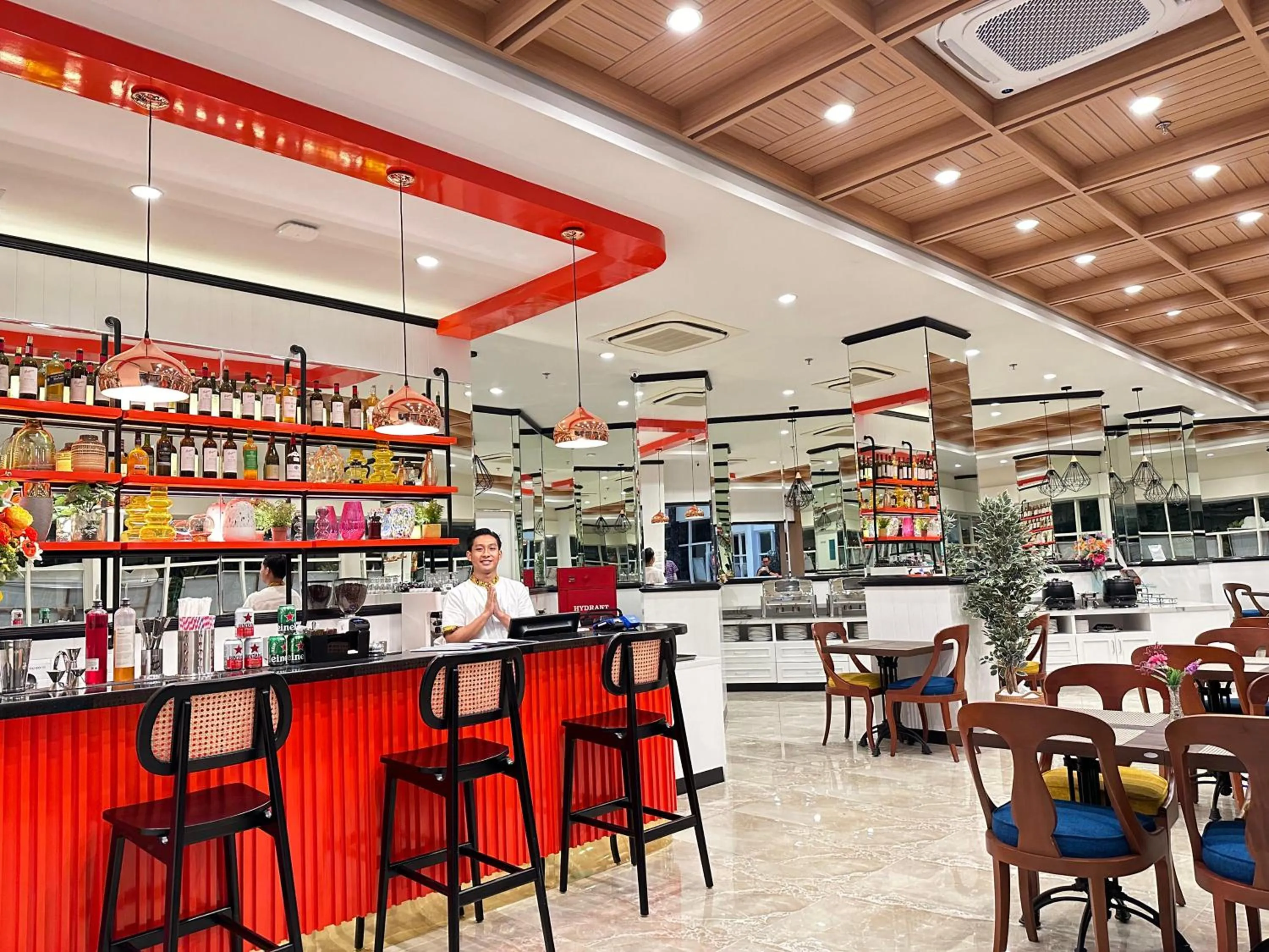 Lounge or bar in d'primahotel Jemursari Surabaya