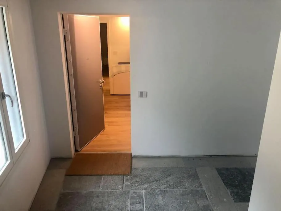 Modern Apartment Lungolago di Como