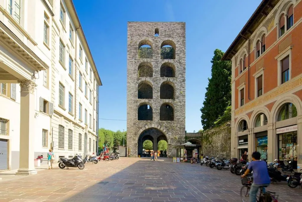 Modern Apartment Lungolago di Como