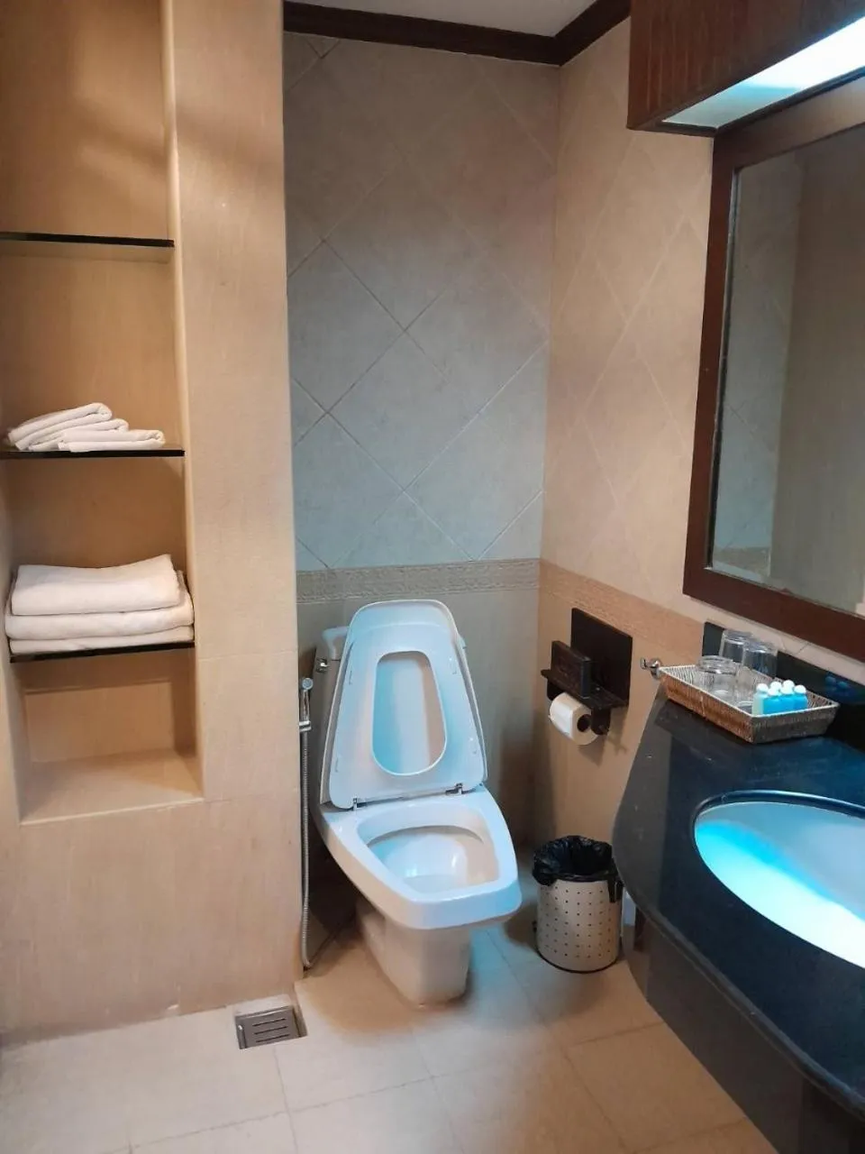 Toilet in Sira Boutique Chiang Mai