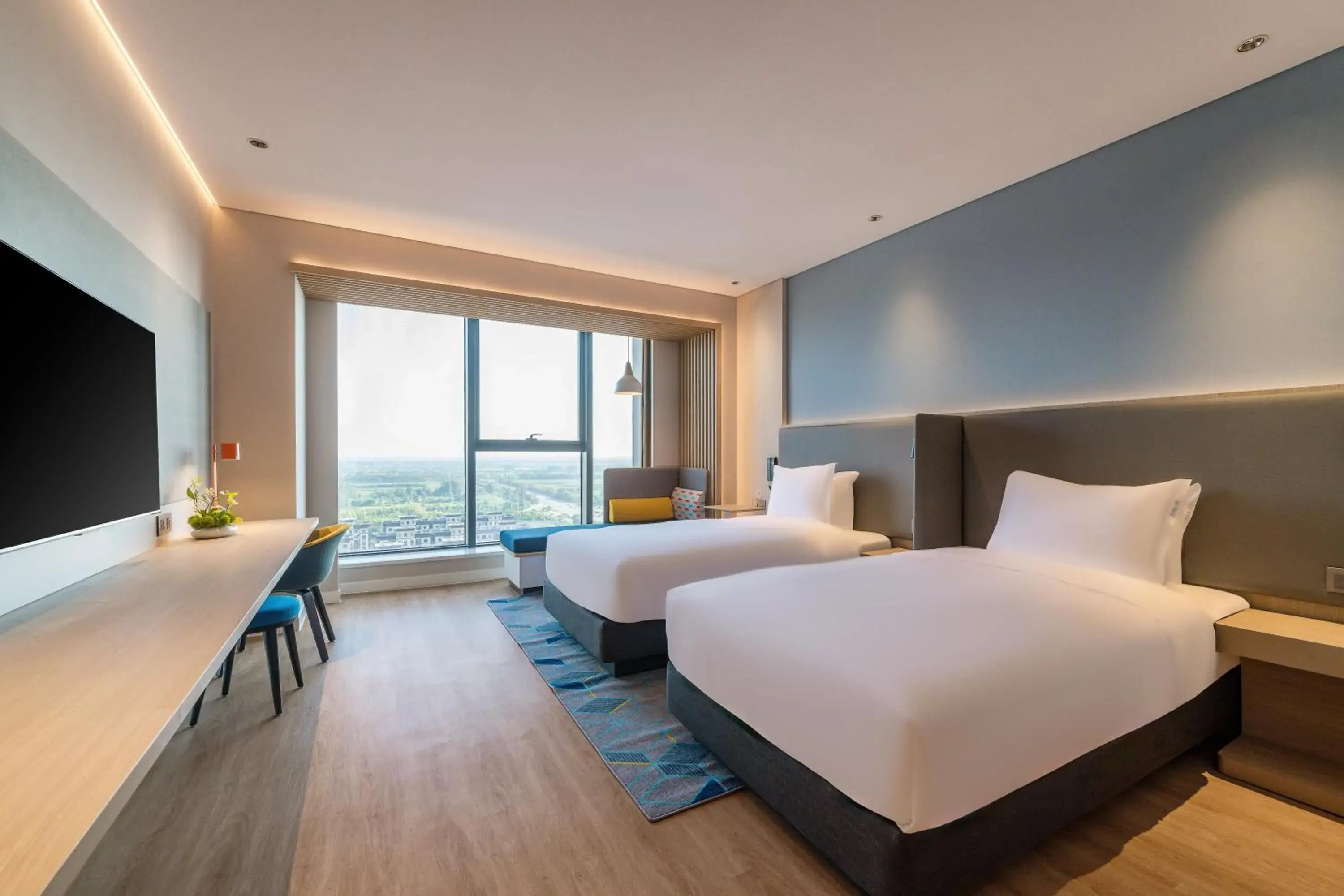 Bed in Holiday Inn Express Zhoukou Dancheng by IHG Bed in Holiday Inn Express Zhoukou Dancheng by IHG