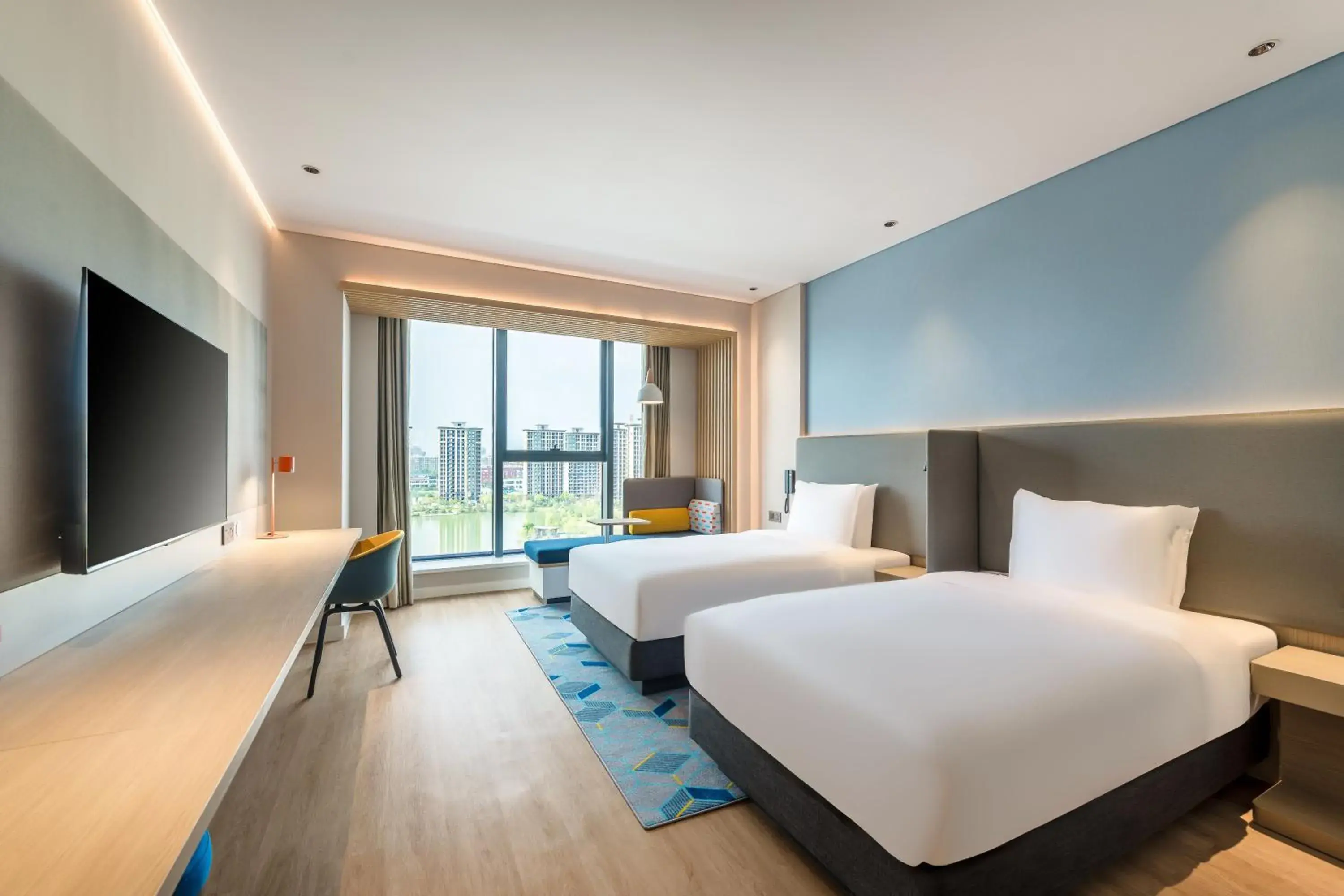Bed in Holiday Inn Express Zhoukou Dancheng by IHG Bed in Holiday Inn Express Zhoukou Dancheng by IHG
