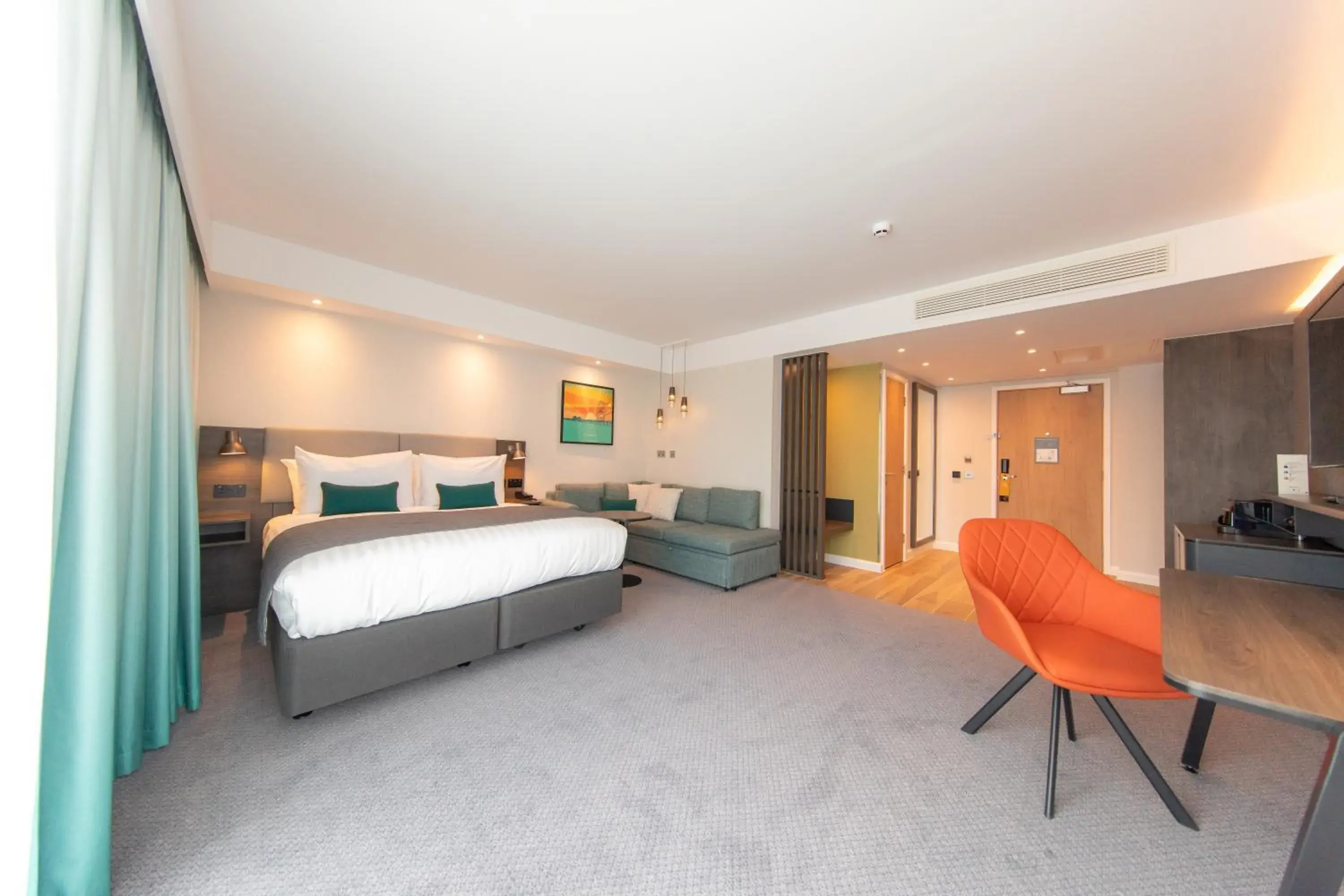 Bedroom, Bed in Holiday Inn Blackpool by IHG Bedroom, Bed in Holiday Inn Blackpool by IHG