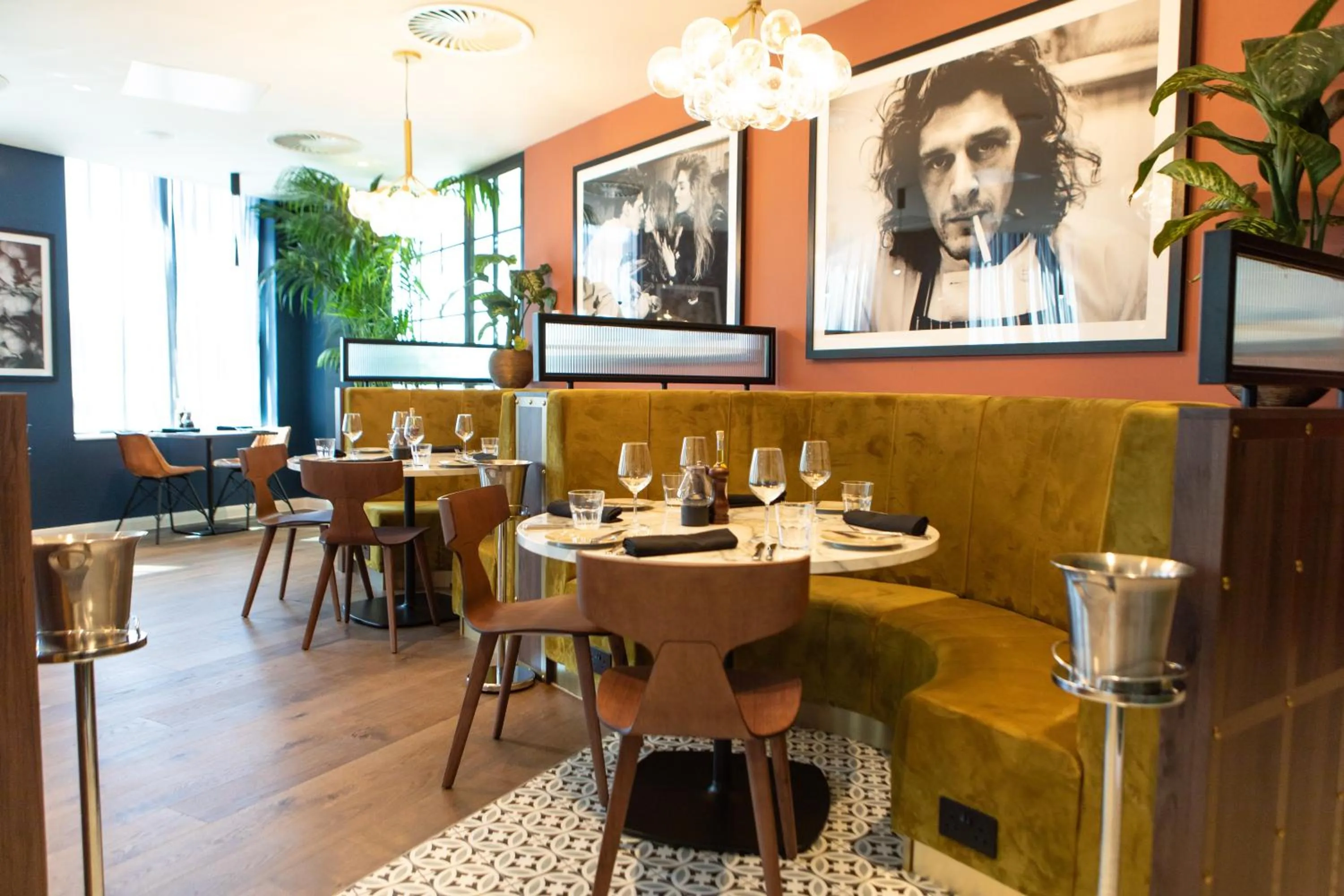 Restaurant/places to eat in Holiday Inn Blackpool by IHG