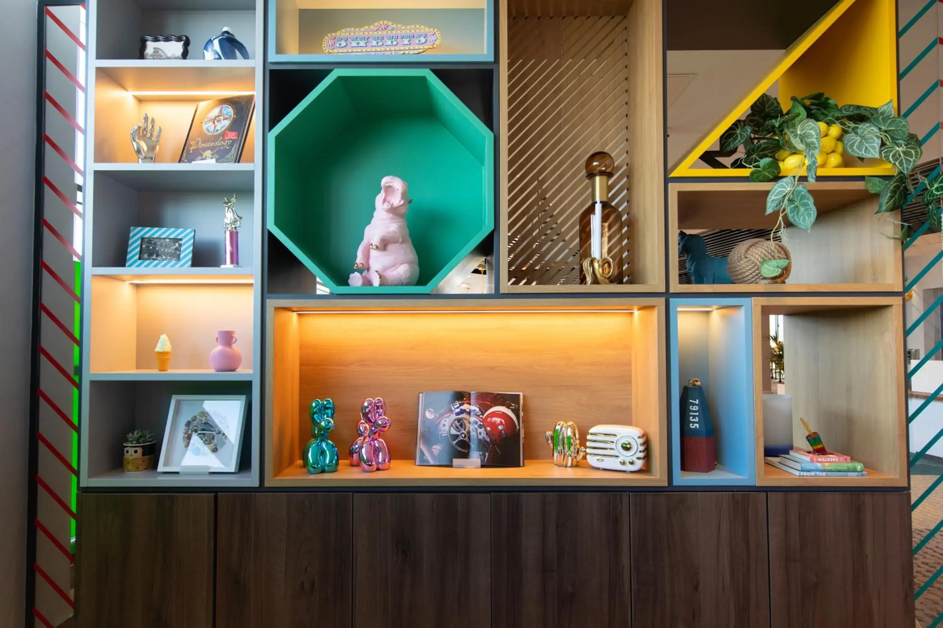 Lobby or reception in Holiday Inn Blackpool by IHG Lobby or reception in Holiday Inn Blackpool by IHG