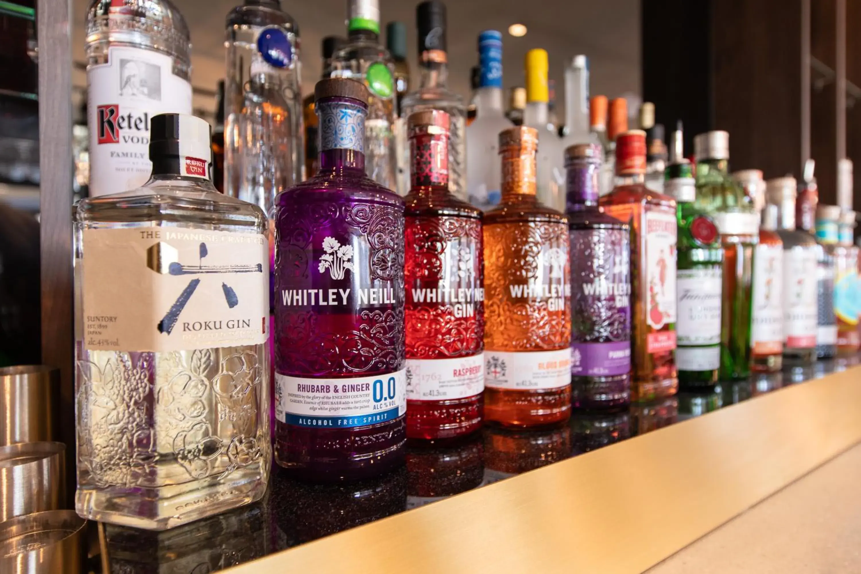 Lounge or bar in Holiday Inn Blackpool by IHG Lounge or bar in Holiday Inn Blackpool by IHG