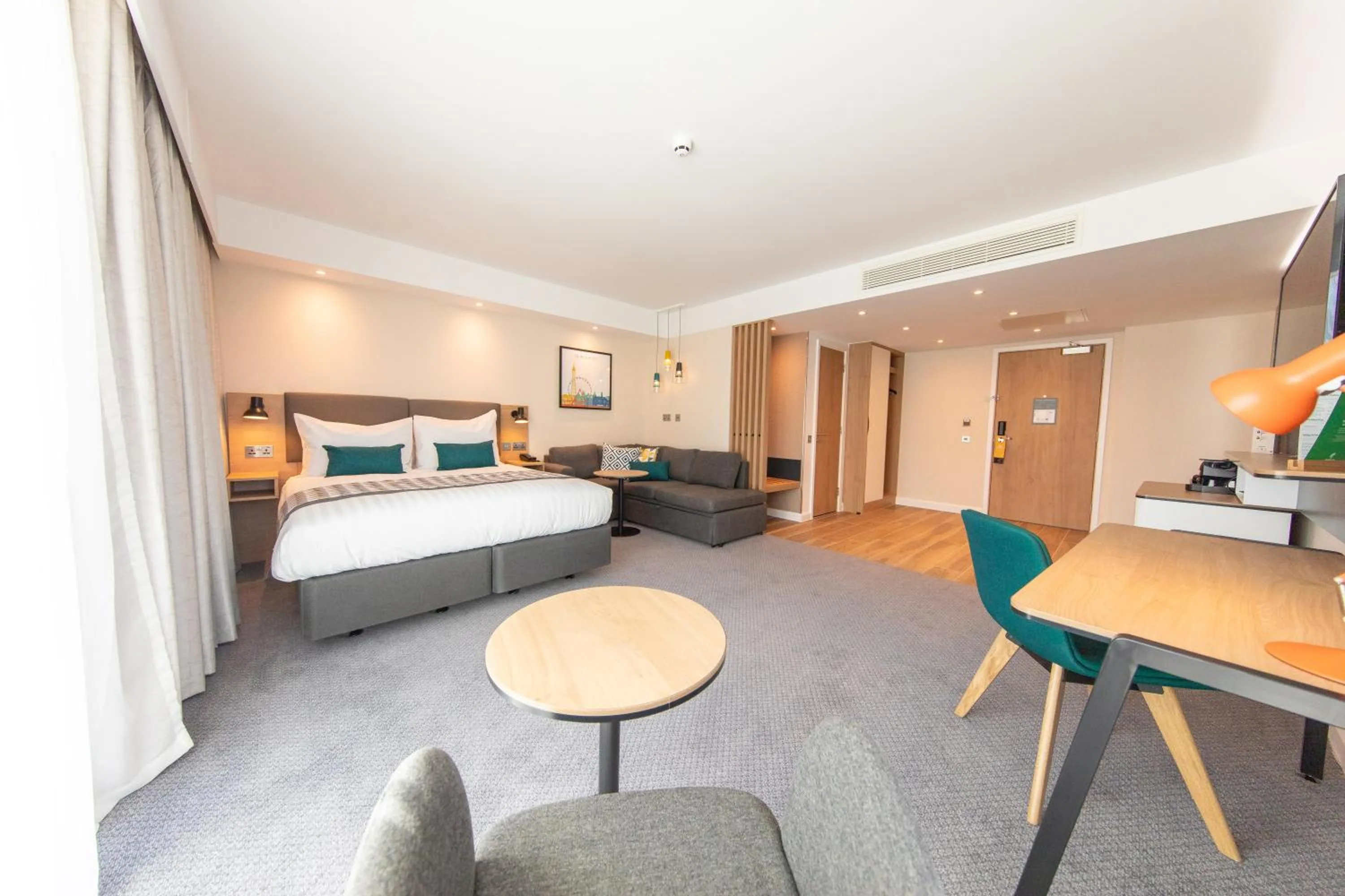 Bedroom, Bed in Holiday Inn Blackpool by IHG