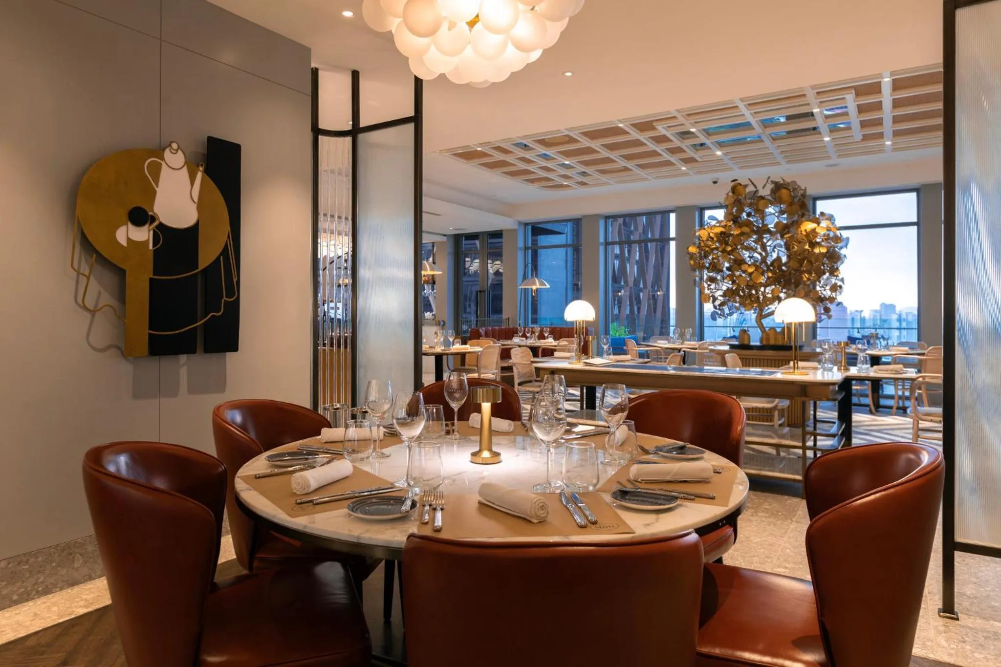 Restaurant/places to eat in Crowne Plaza Kuala Lumpur City Centre by IHG