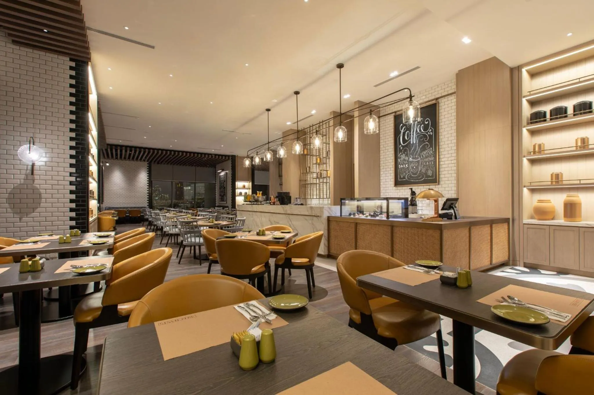 Restaurant/places to eat in Crowne Plaza Kuala Lumpur City Centre by IHG