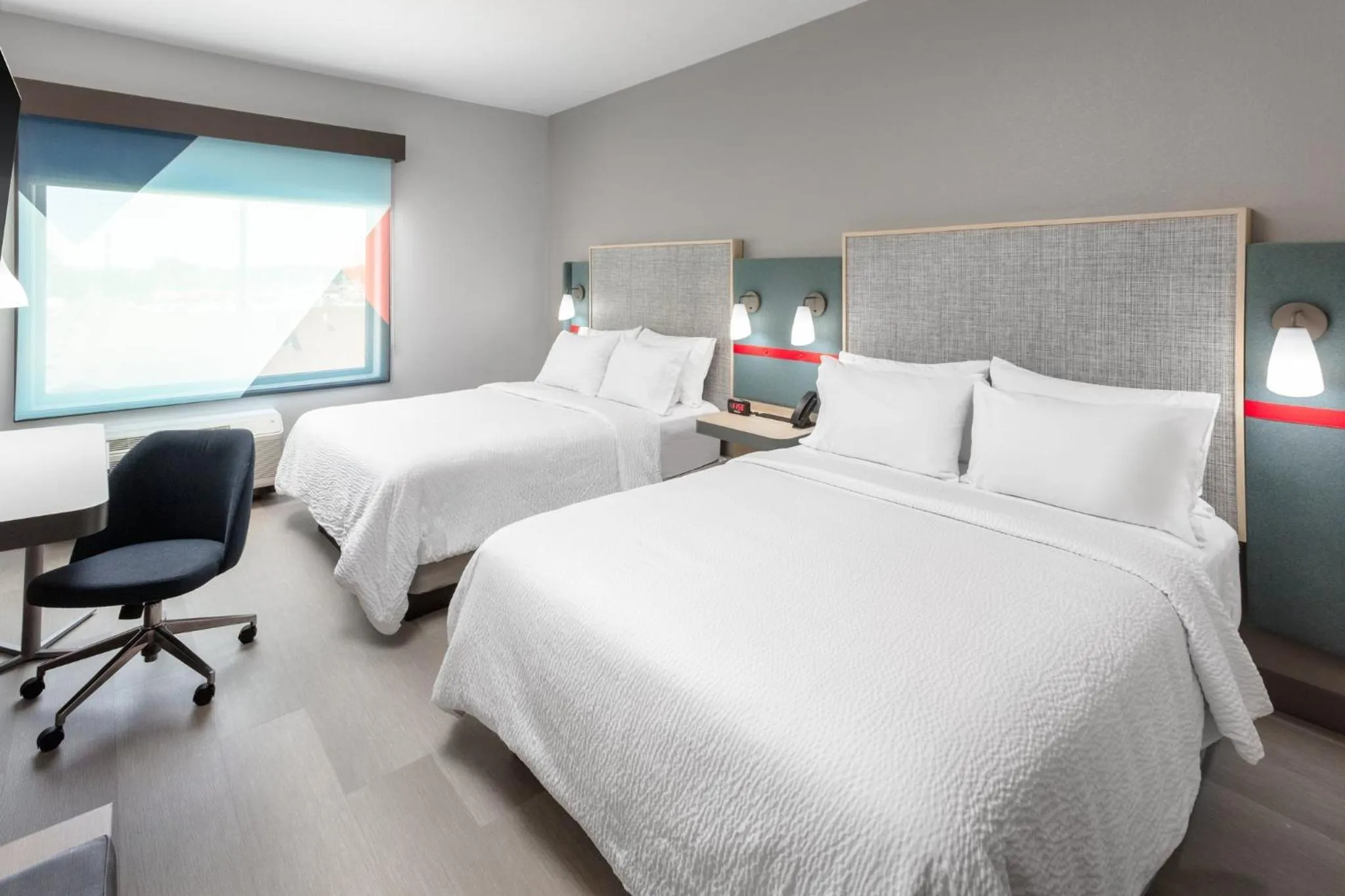 Photo of the whole room, Bed in avid hotel North Platte by IHG