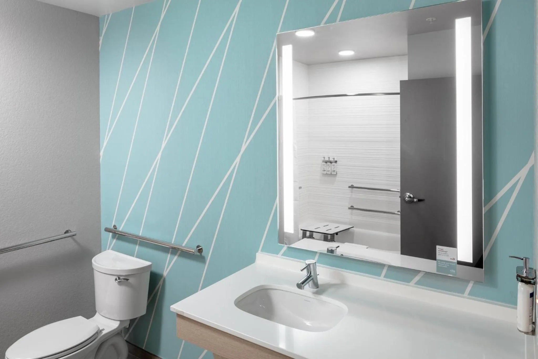 Photo of the whole room in avid hotel North Platte by IHG