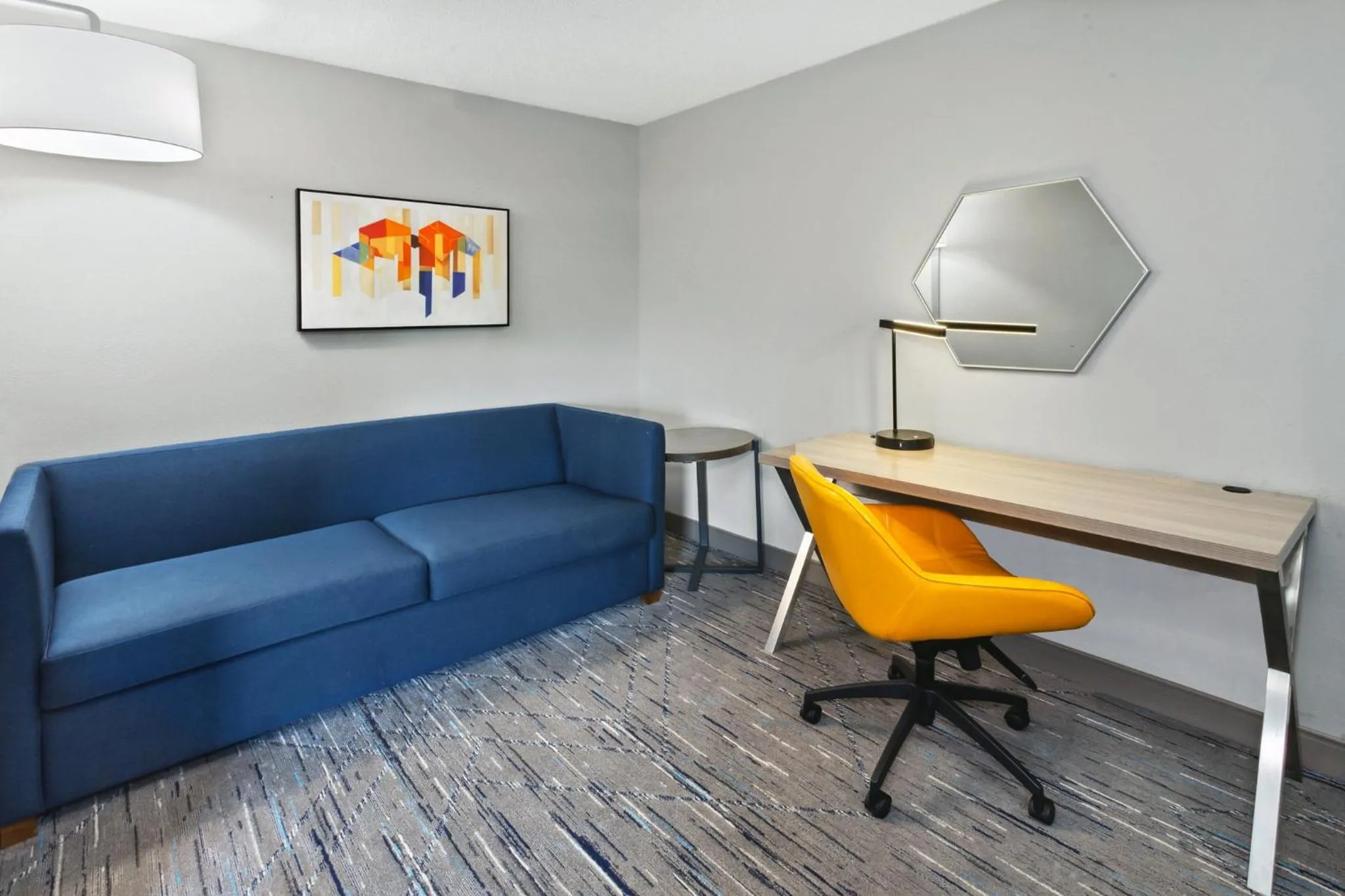 Photo of the whole room in Holiday Inn Express Fremont by IHG