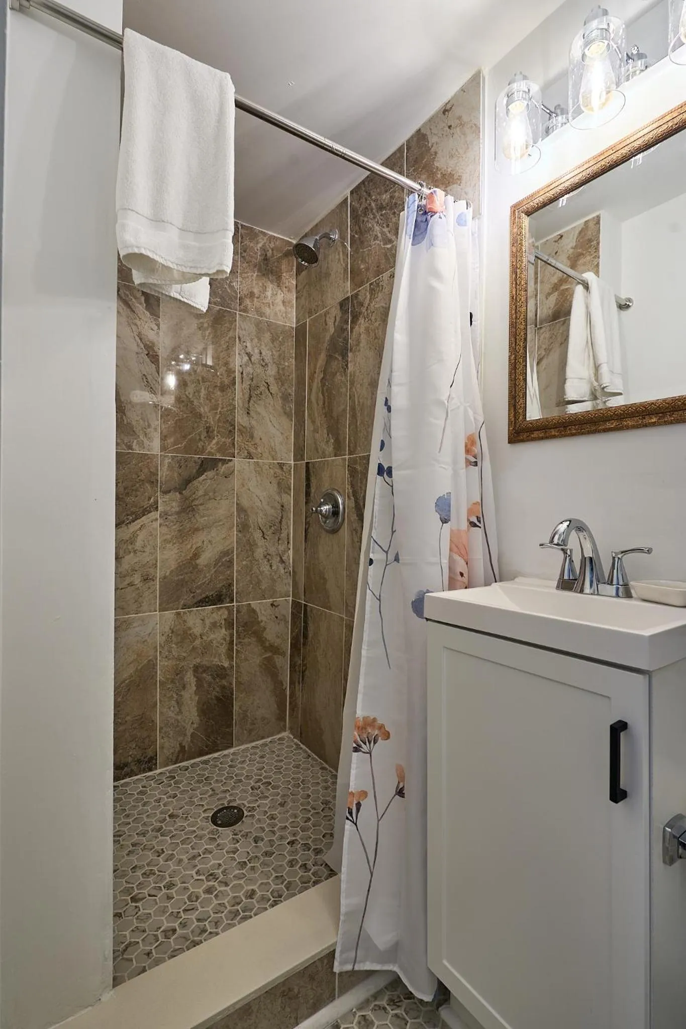 Scranton Seahorse Inn