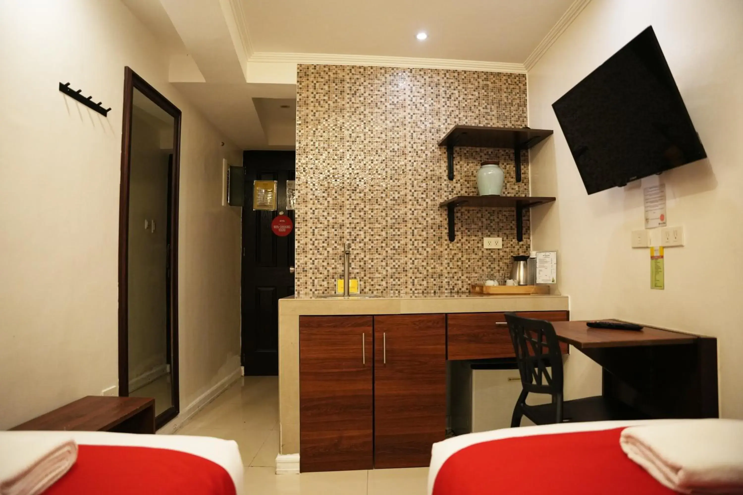 Bed in Nest Fort BGC Bed in Nest Fort BGC