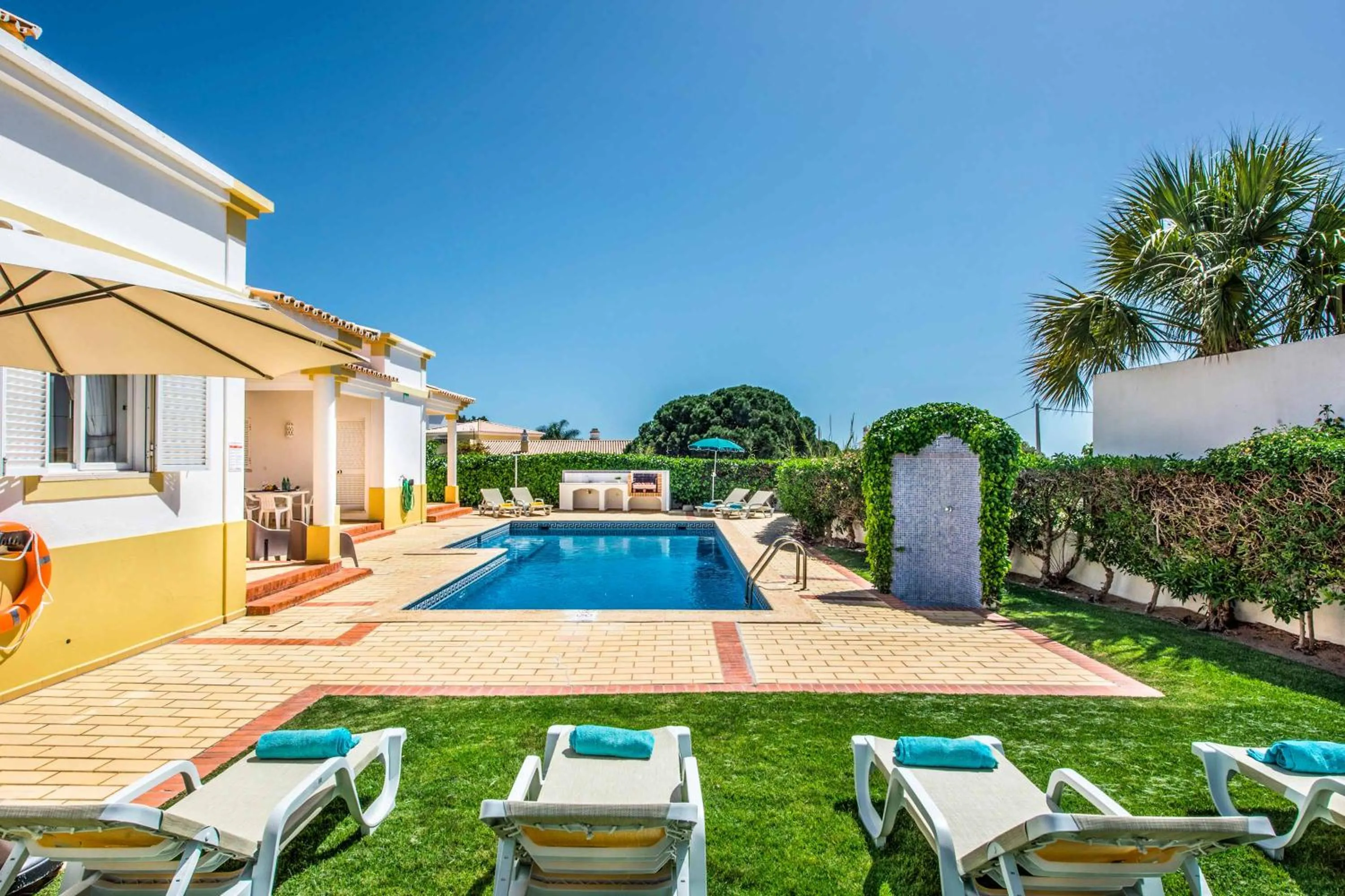 Villa Candeias