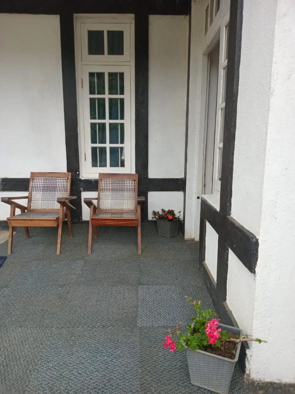 Patio in Frosty Heaven Guest House