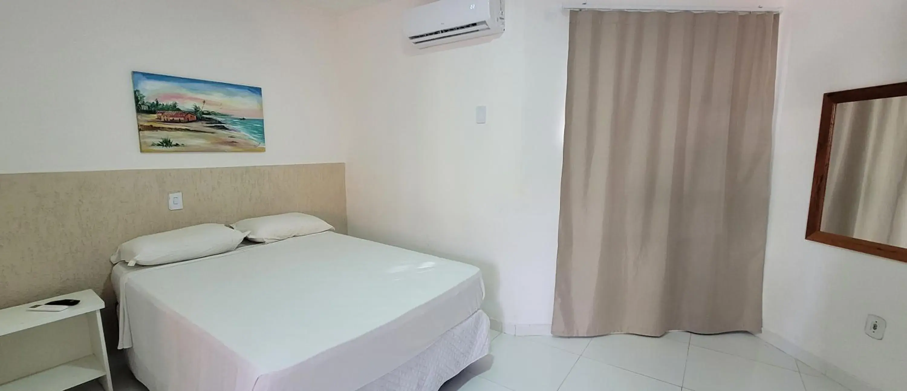 Bed in Hotel Malibu Bed in Hotel Malibu