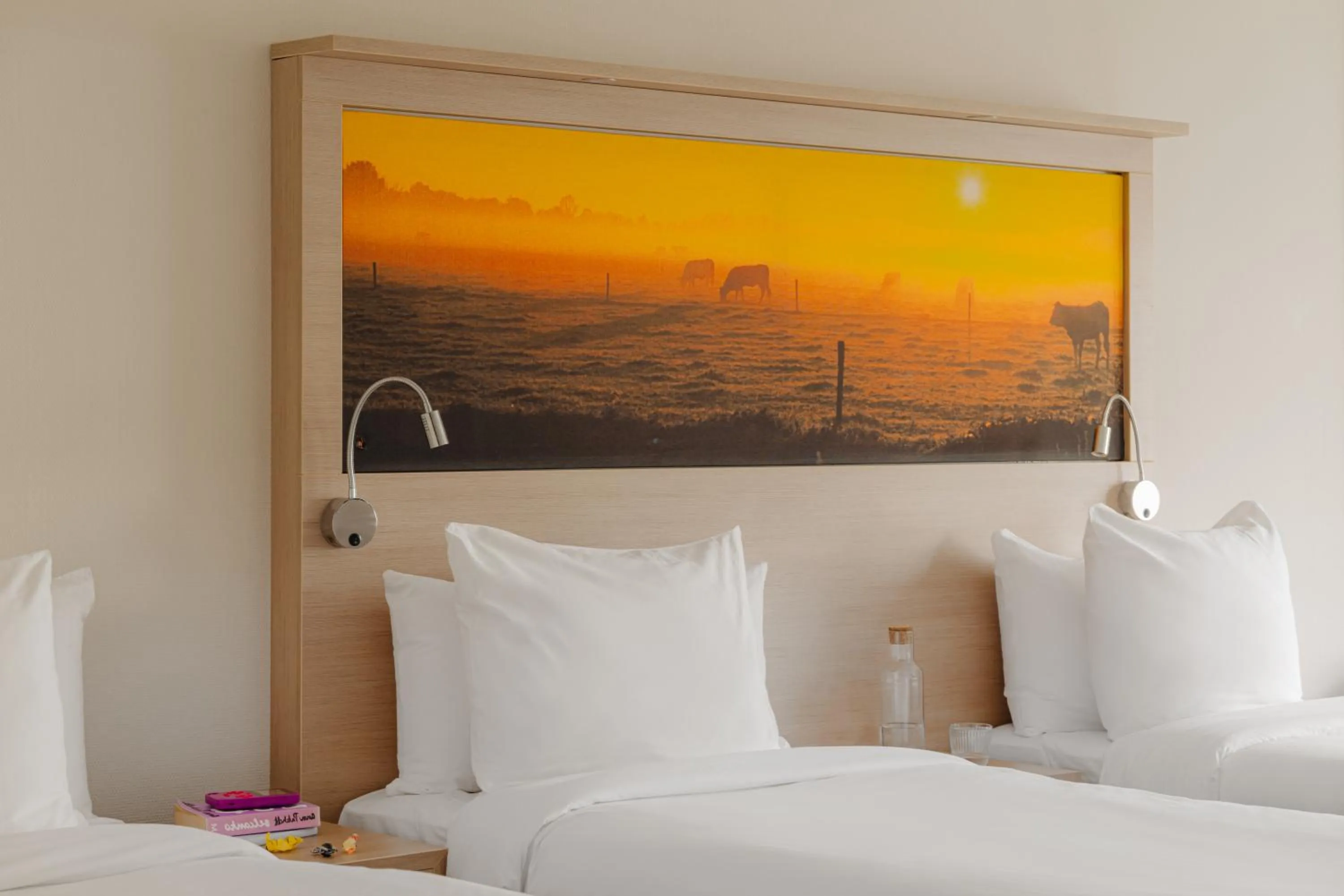 Bedroom, Bed in Leonardo Hotel Hengelo City Center