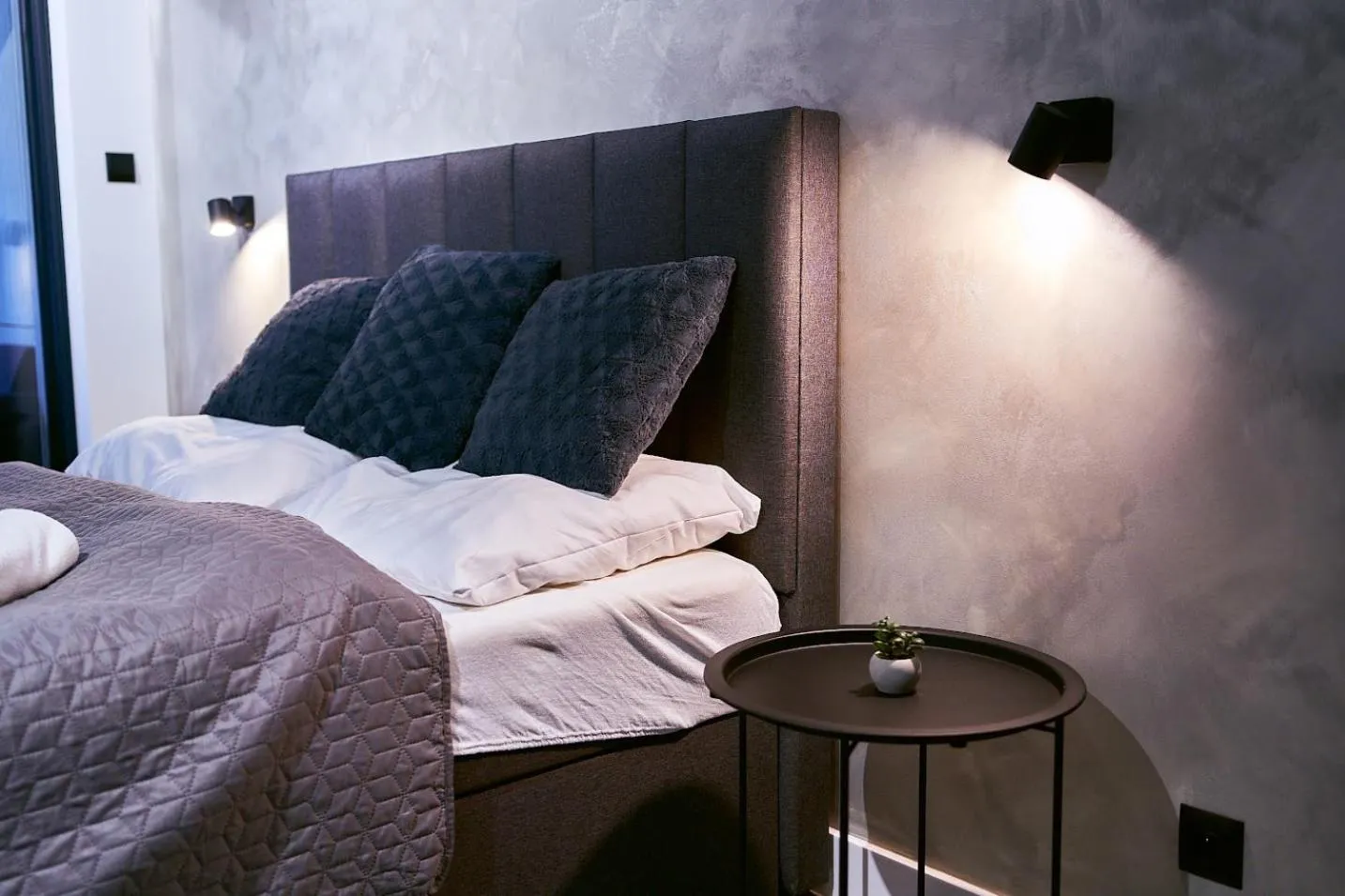 Bed in LAGUNA Ogrody Pieniawskie 8 z klimatyzacją