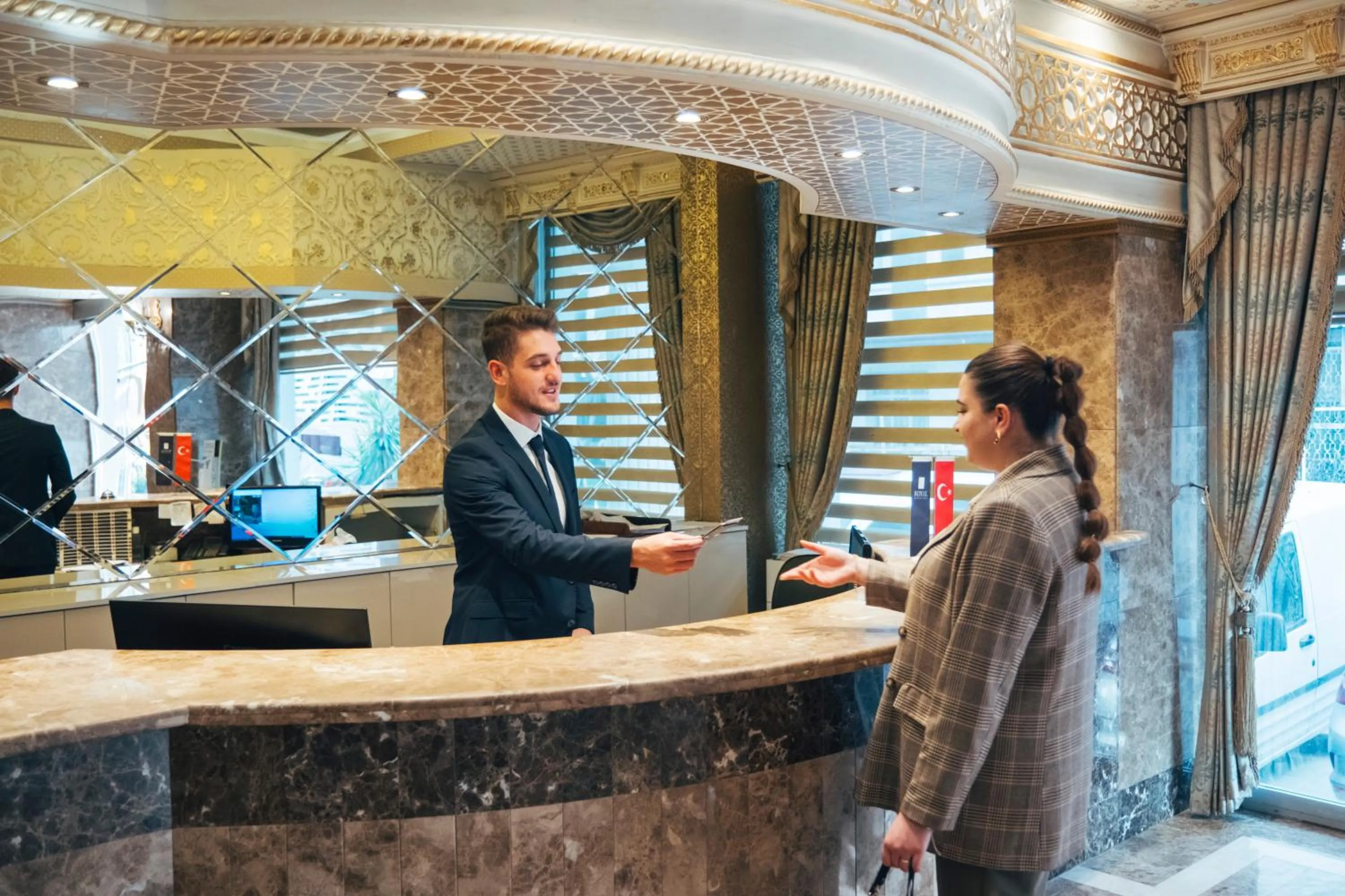 Lobby or reception in Royal Mersin Otel