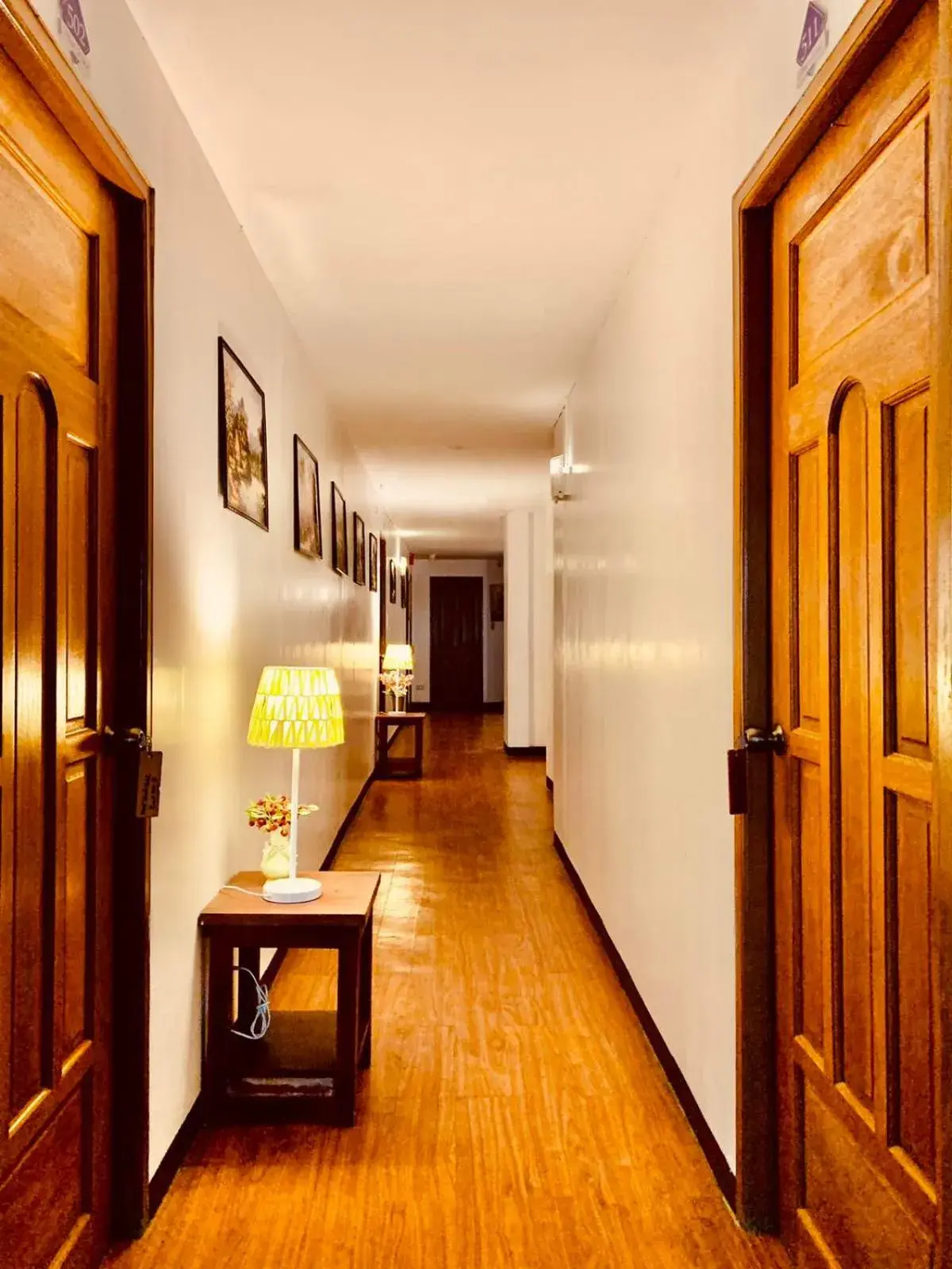 Patio in Mont Wind Hotel Tagaytay powered by Cocotel Patio in Mont Wind Hotel Tagaytay powered by Cocotel