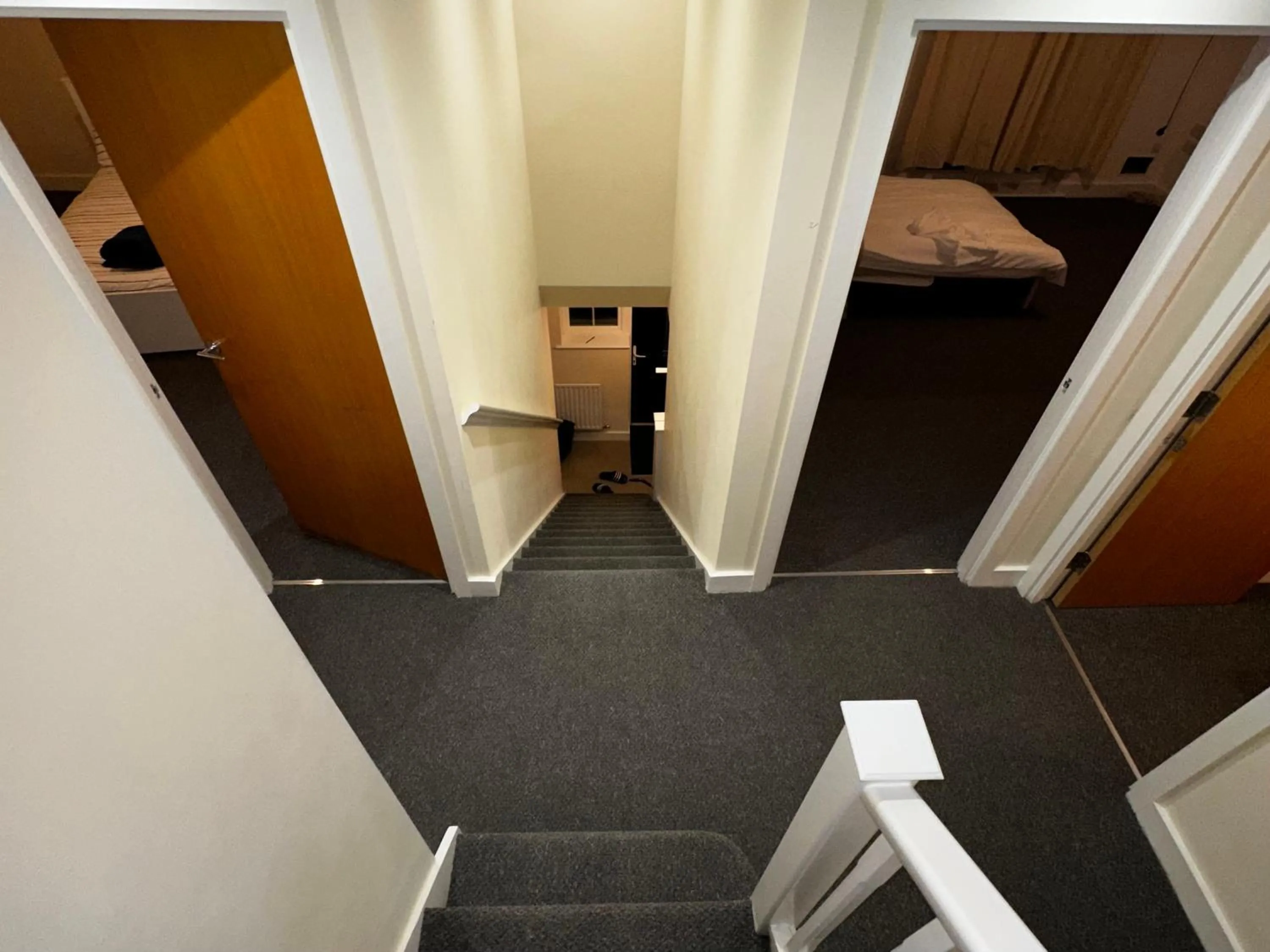 Bedroom in Stunning 5-Bed House in Peterborough host 15 g