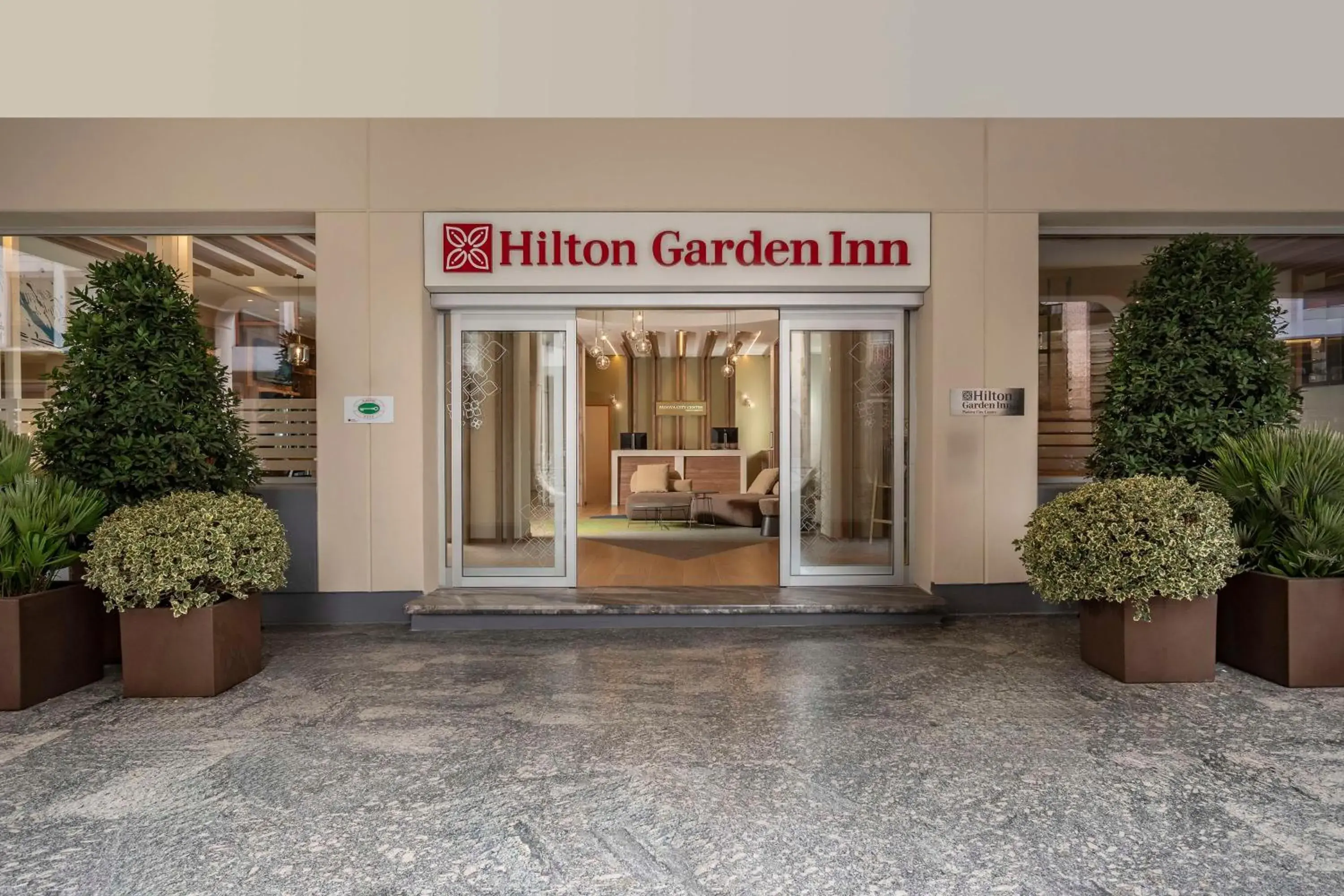 Property building in Hilton Garden Inn Padova City Centre Property building in Hilton Garden Inn Padova City Centre