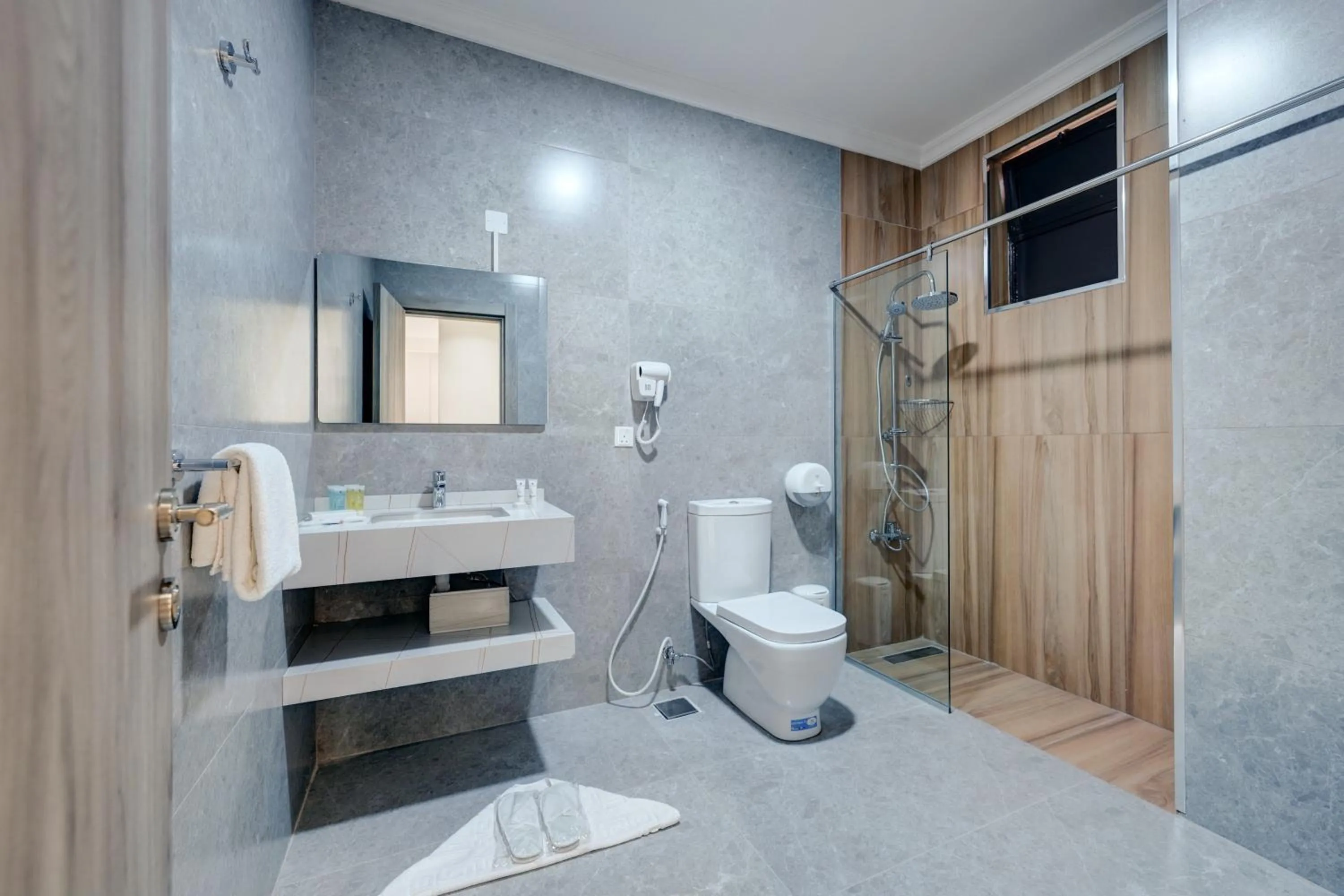Shower in The Loft hotel By FHM