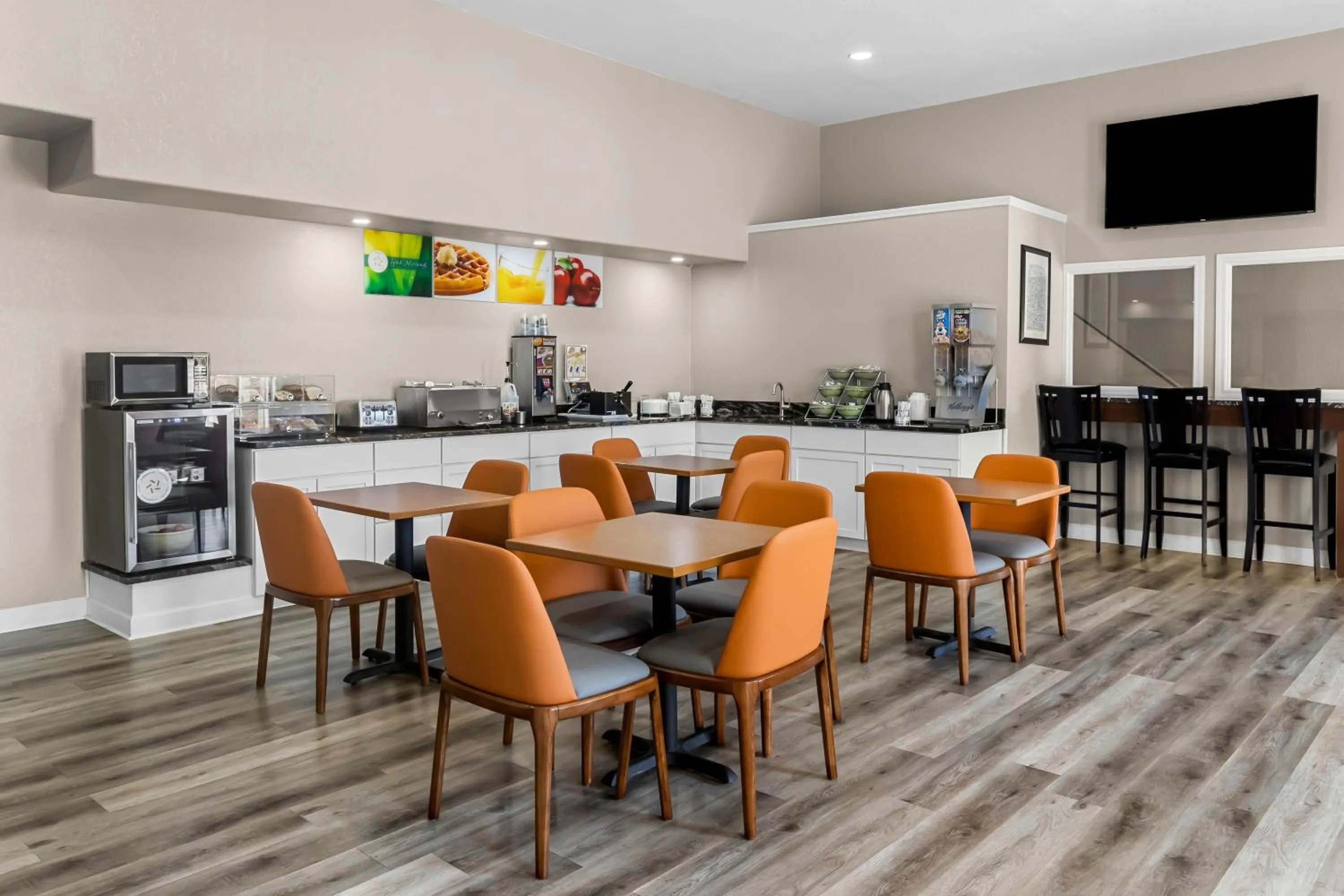 Breakfast in Quality Inn Oskaloosa