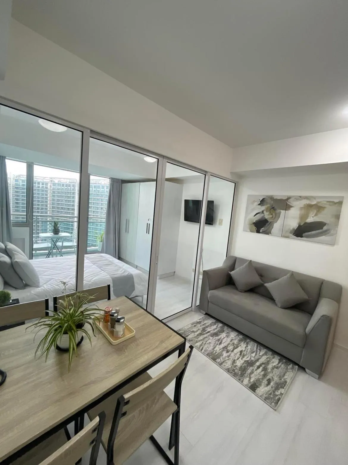 Bed in Azure Urban Resort Residences