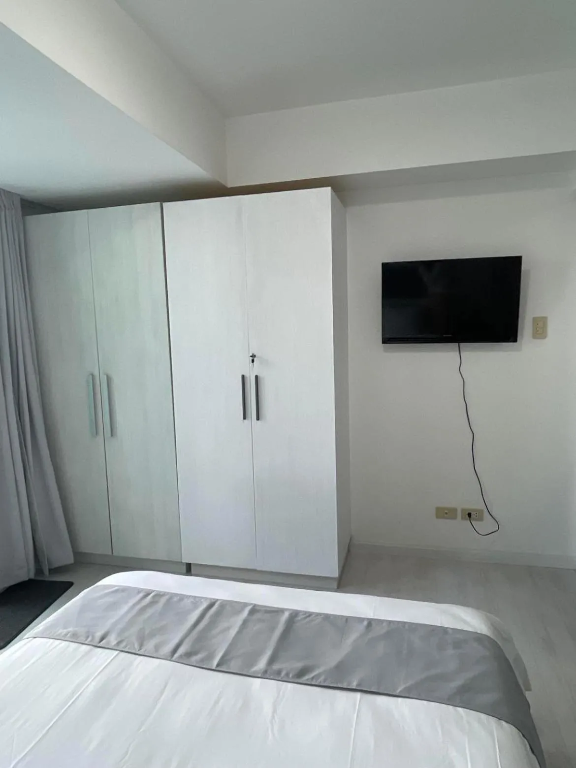 Bed in Azure Urban Resort Residences