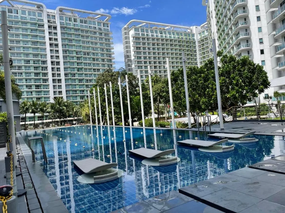 Azure Urban Resort Residences