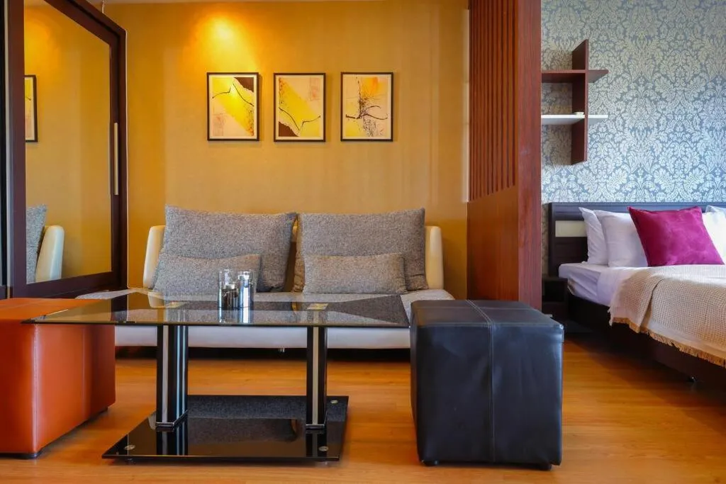 Bed in Luxury Living in heart of Nimman