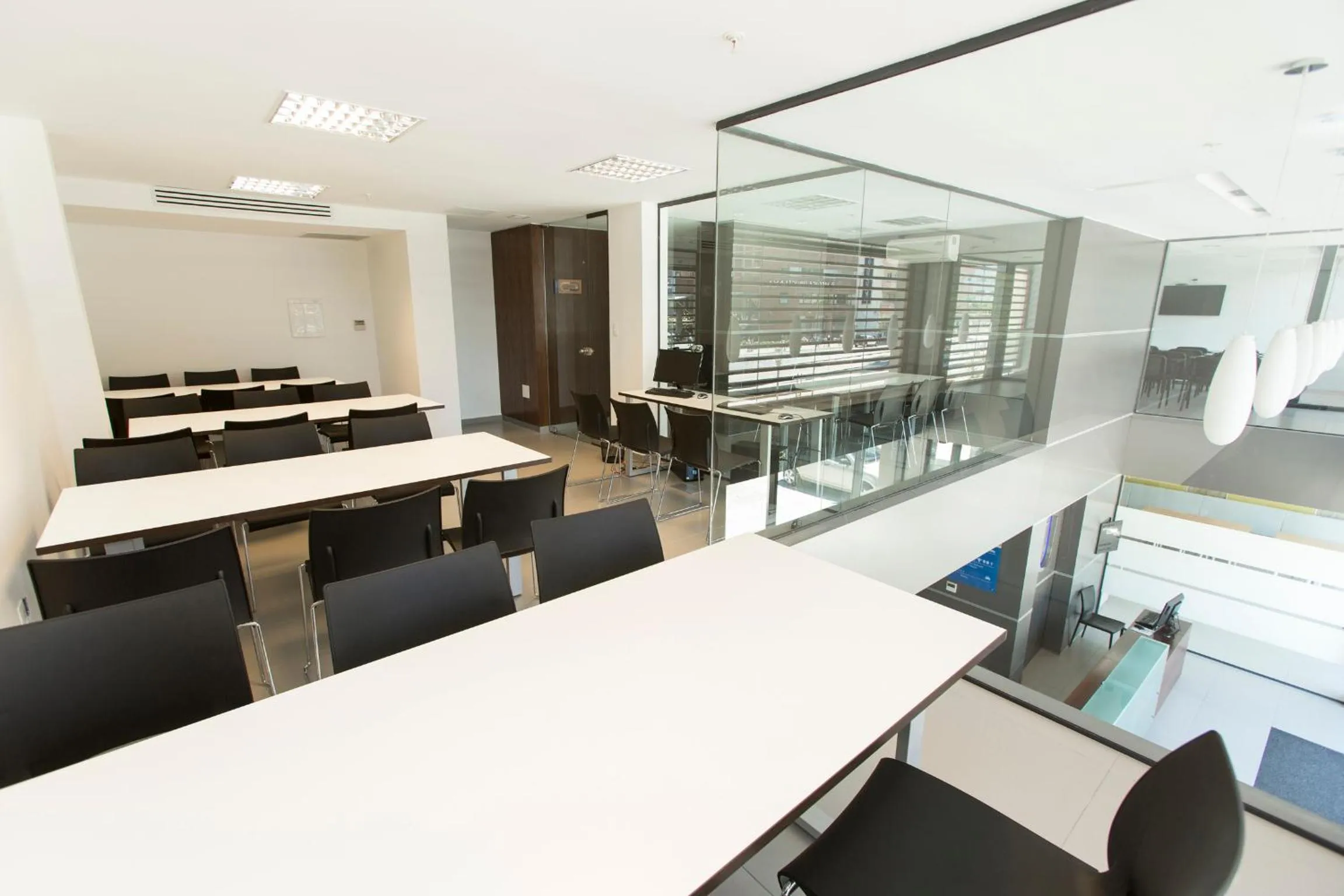 Business facilities in Mercosur Universitas