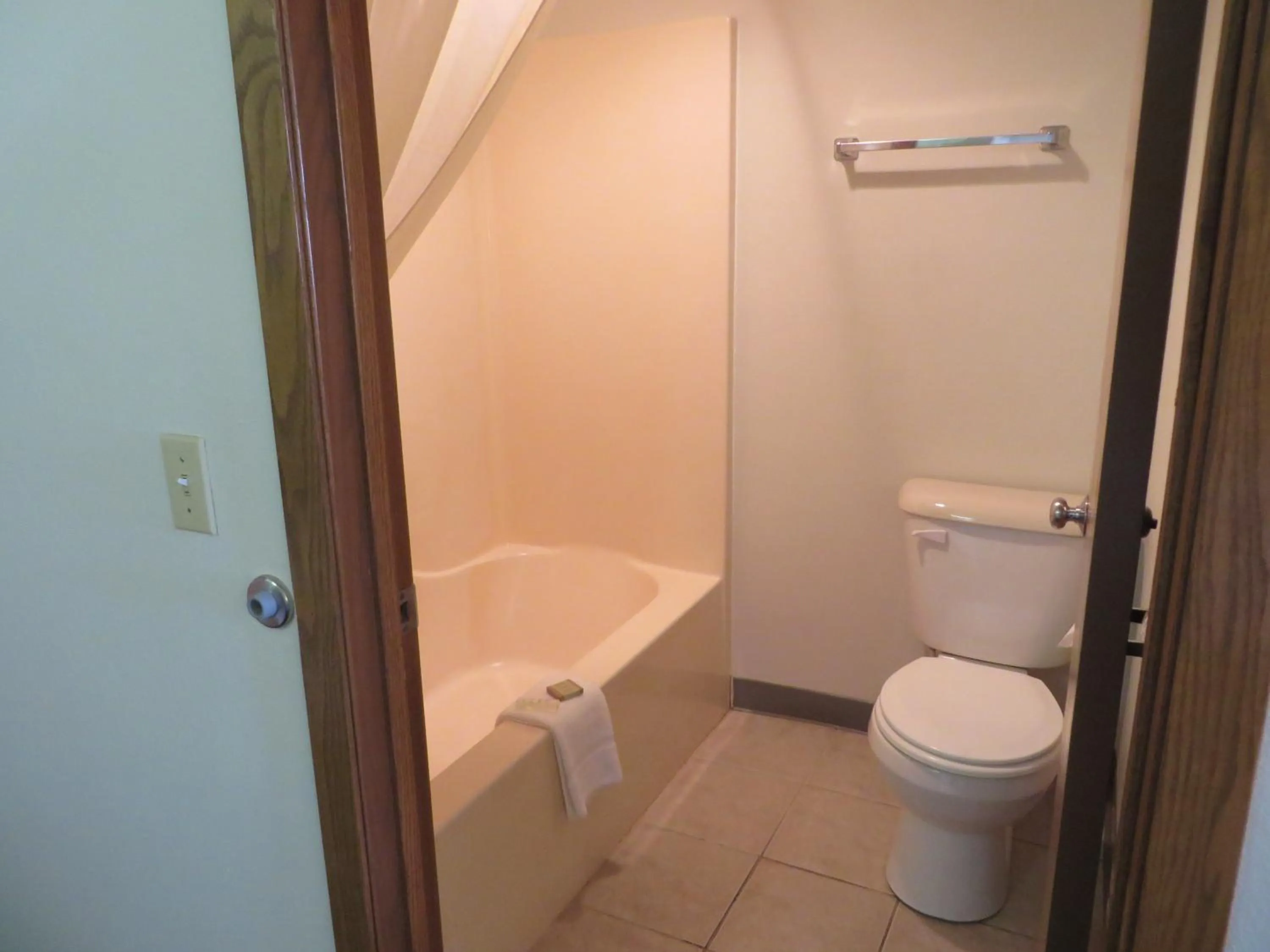 Super 8 by Wyndham Centerville