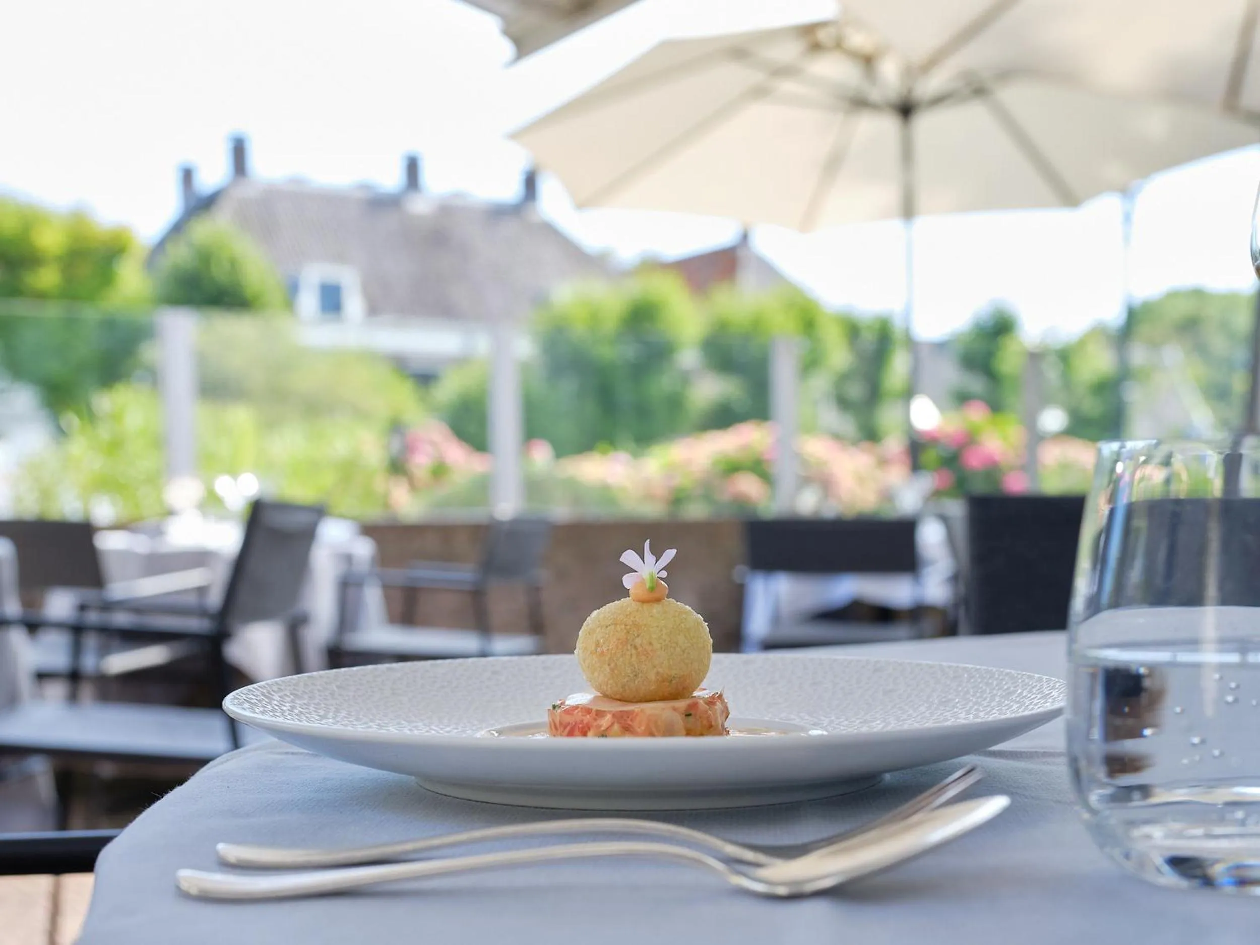 Food and drinks in De Nederlanden, Restaurant & Boutique Hotel