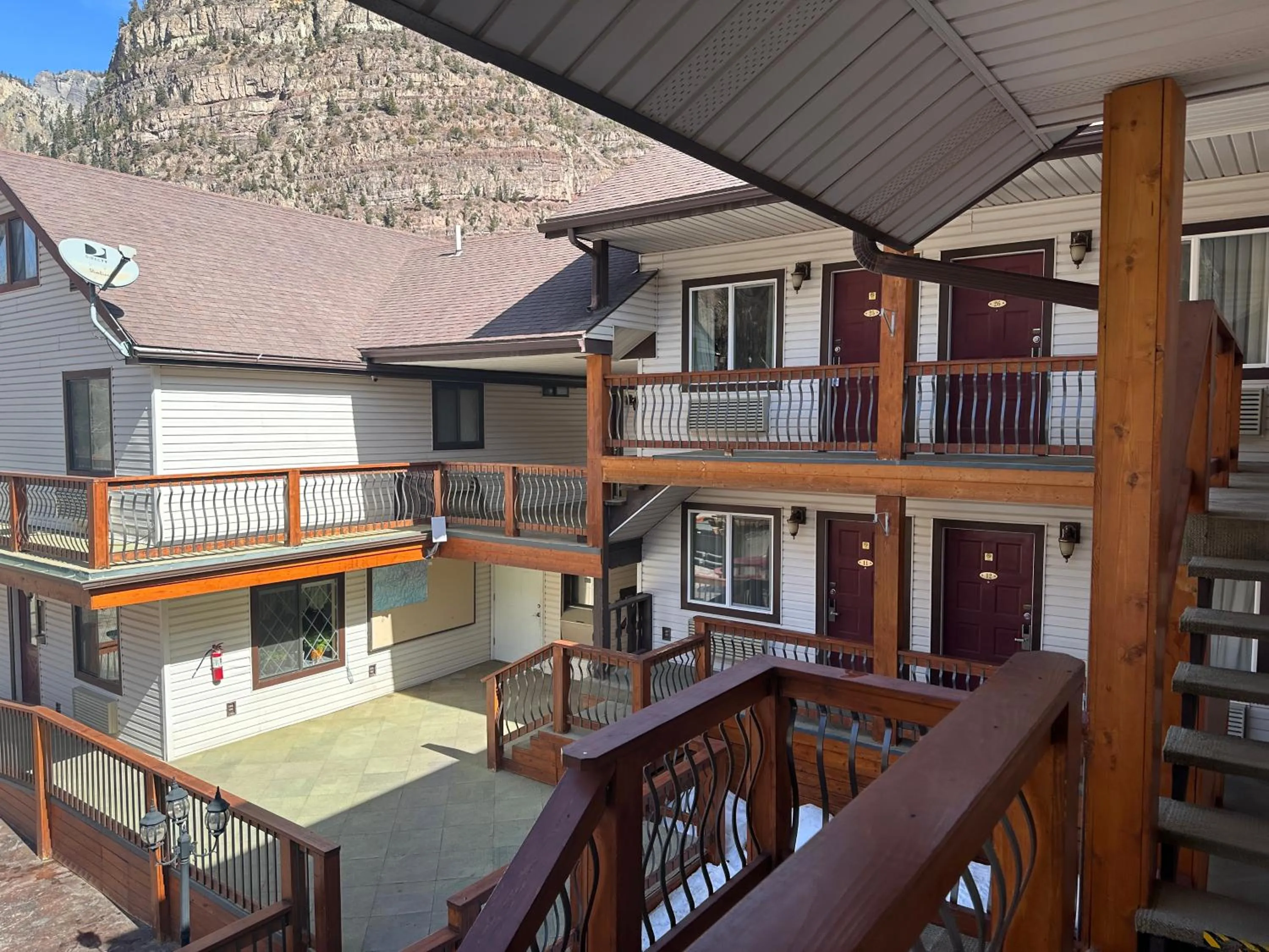 Balcony/Terrace in Matterhorn Inn Ouray